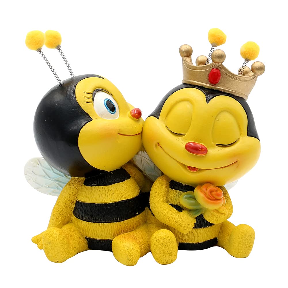 Dekohelden24 Decorative Figurine Sitting Bee Couple Garden Decoration Polyresin Dimensions (L x W x H) Approx. 7 x 12 x 12 cm