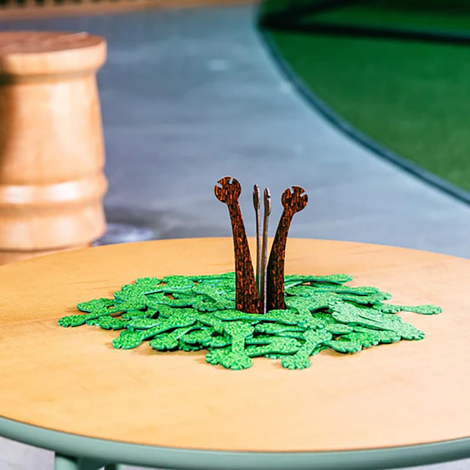 Branch Out! - Un gioco creativo di equilibrio, strategie e impila foglie sull'albero per vedere quanto in alto puoi andare, da tavolo, per bambini in famiglia dai 6 anni in su, 1+ giocatori