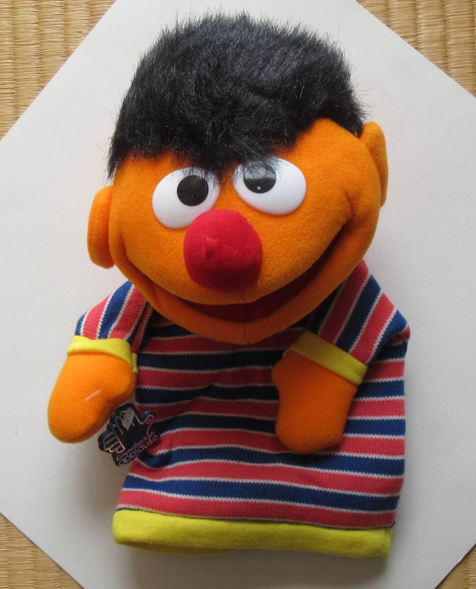 NECA セサミストリート　アーニー　バート　未開封品　セット販売 NECA セサミストリート アーニー バート 未開封品 セット販売