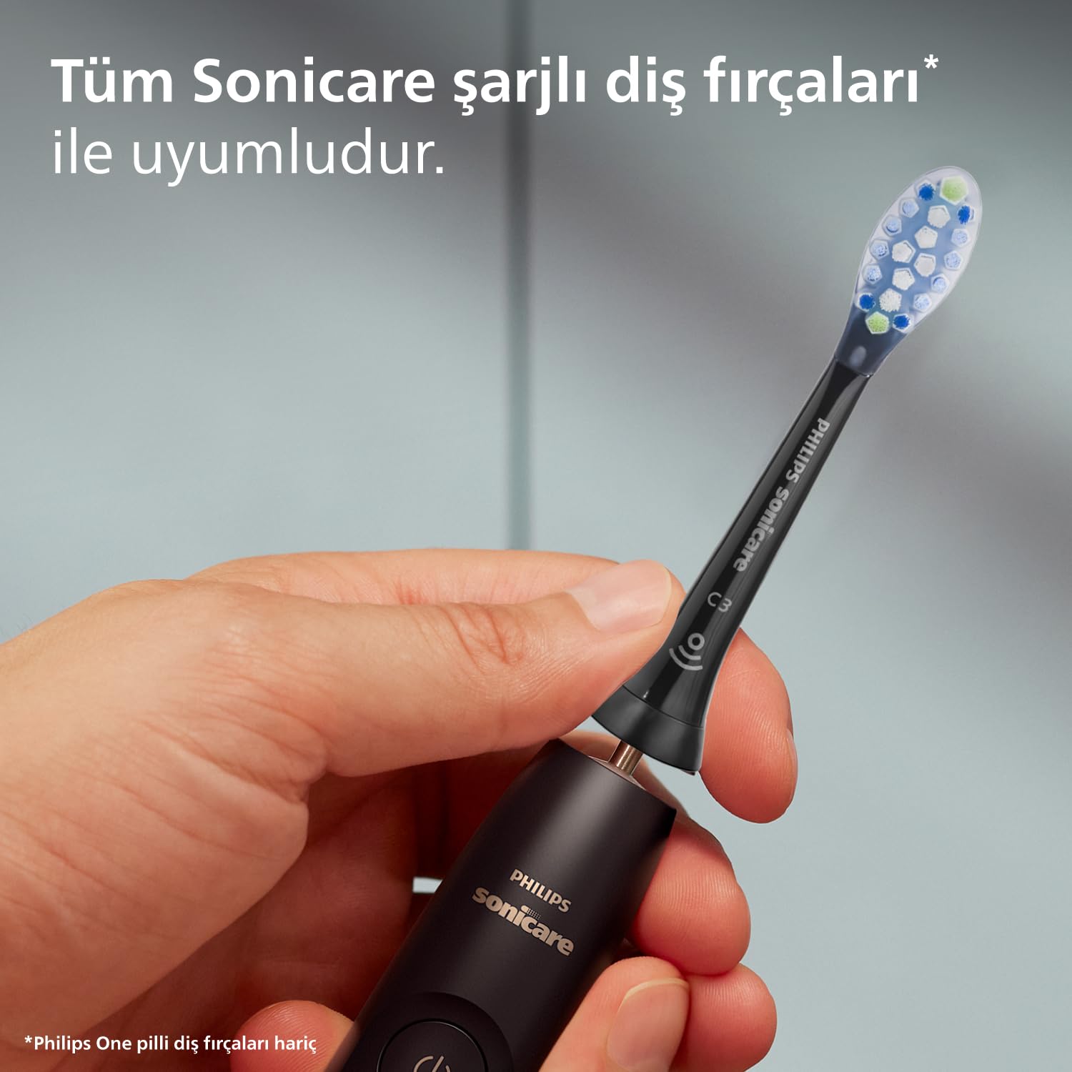 Philips Sonicare Premium Plaque Defence Yedek Başlık, 10 Kat Daha Fazla Plak Temizliği, Yumuşak Fırça Başlığı, 2’li Paket, Siyah, HX9042/88