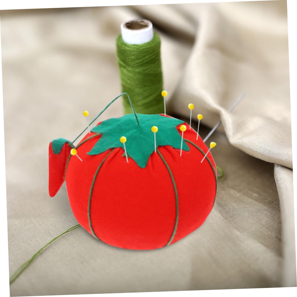 EPIGEIST 12pcs Sew Ease Tomato Pin Cushions Needle Pincushions for Sewing Handheld Pin Holder for Beginners Professionals