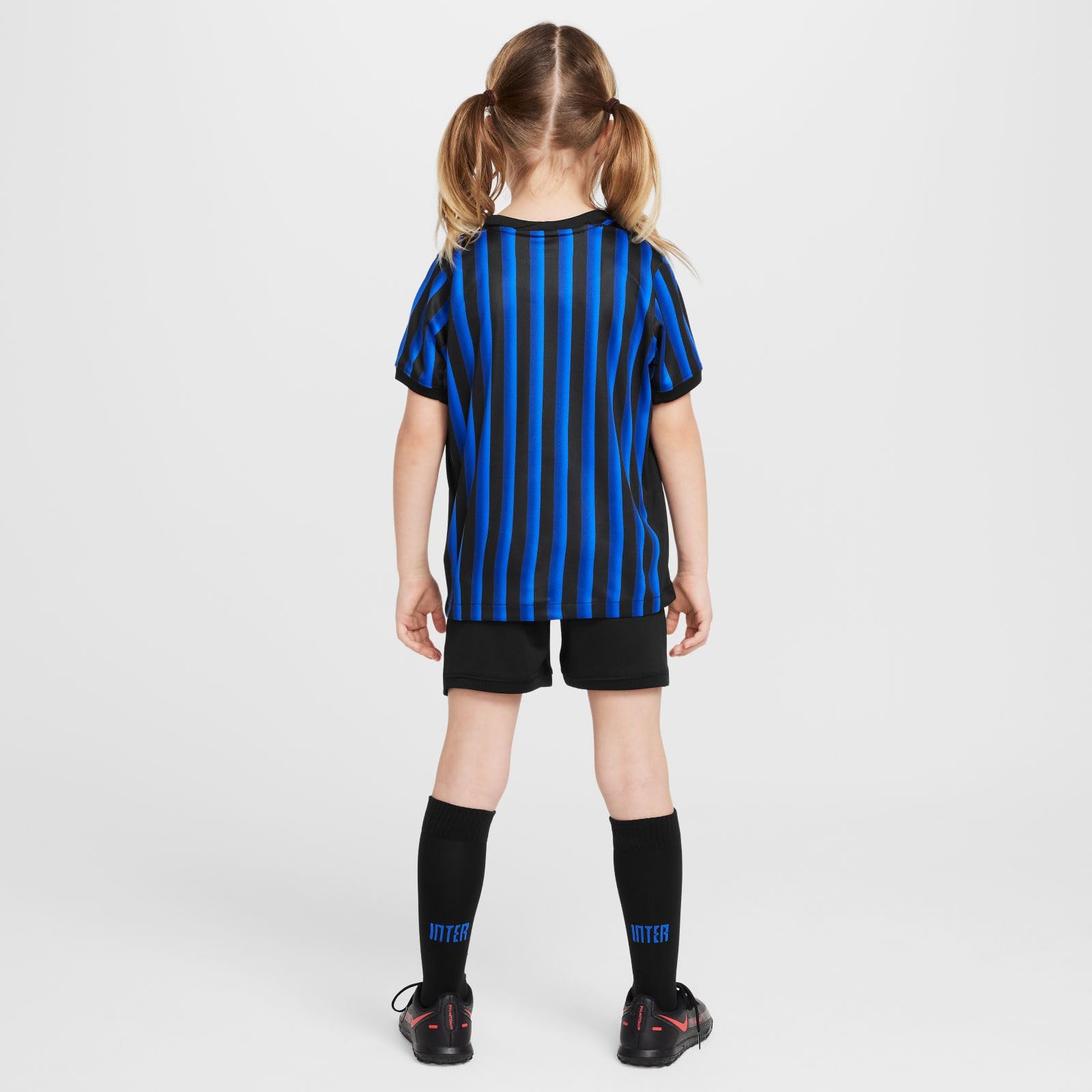 Nike Inter Mailand 2025/26 Stadium Home Dreiteiliges Nike Replika-fußballtrikot-set Für Jüngere Kinder Set di maglia da calcio Unisex - Bambini e ragazzi