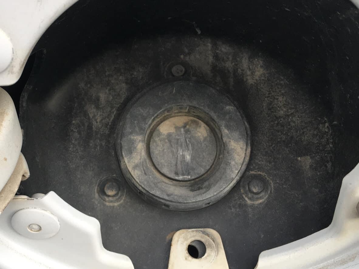 Gas Lock for 2022-24 Chevrolet/GMC 1500, 2500 - Capless Gasoline