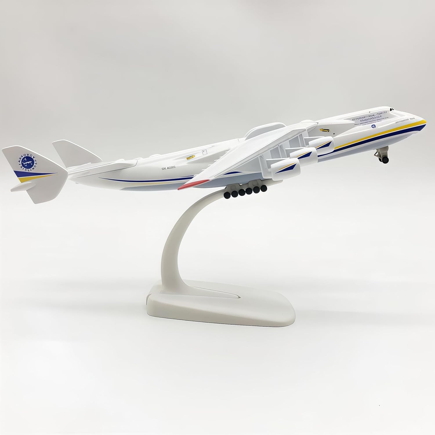 Antonov 225 An-225 Diecast Alloy Airplane Model 1/400 Scale Collectible Display Cargo Aircraft for Aviation Fan