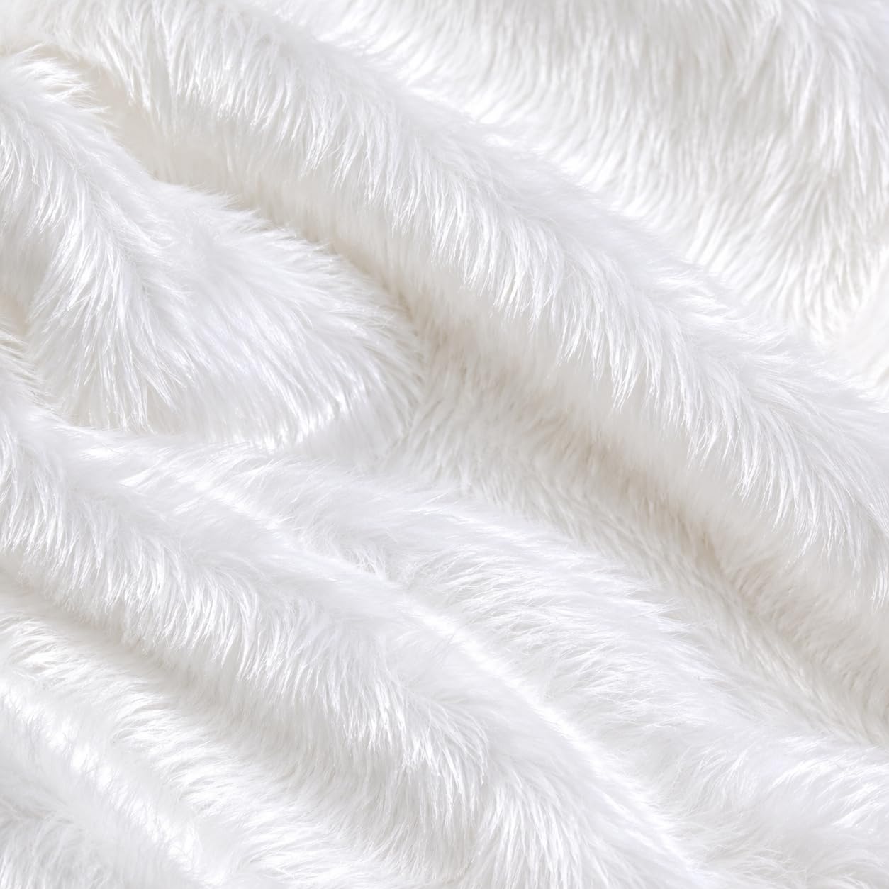 Faux Fur Fabric Cloth (60 Inch Width) | Long Pile Soft Fluffy Fur Material for Baby Photoshoot, Product Photography, DIY Crafts, Ganpati Decoration, Costumes, Rugs & Home Decor (White, 3 Meter)-picture-12