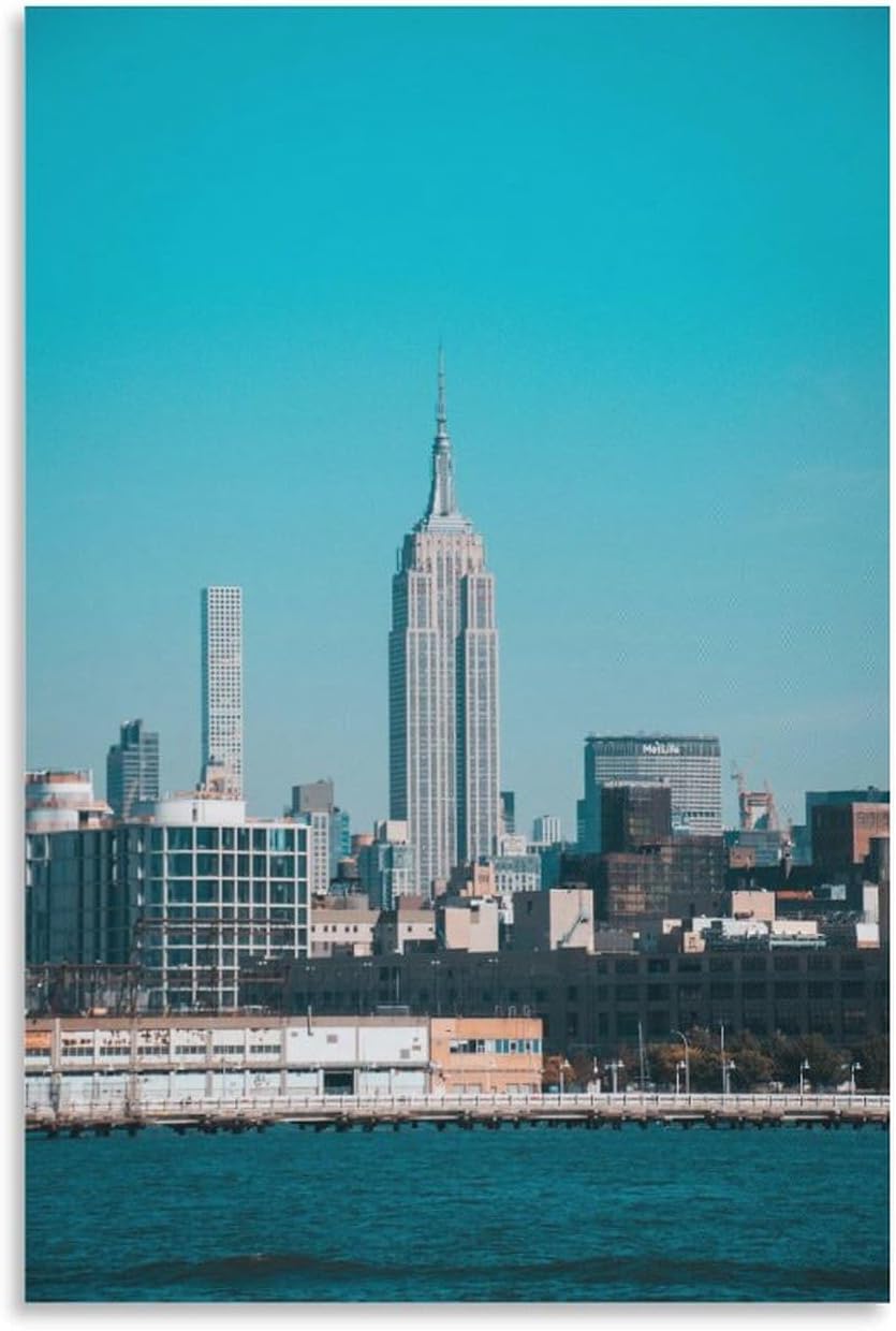 Amazon.com: New York City Skyline with Iconic Empire State Building ...