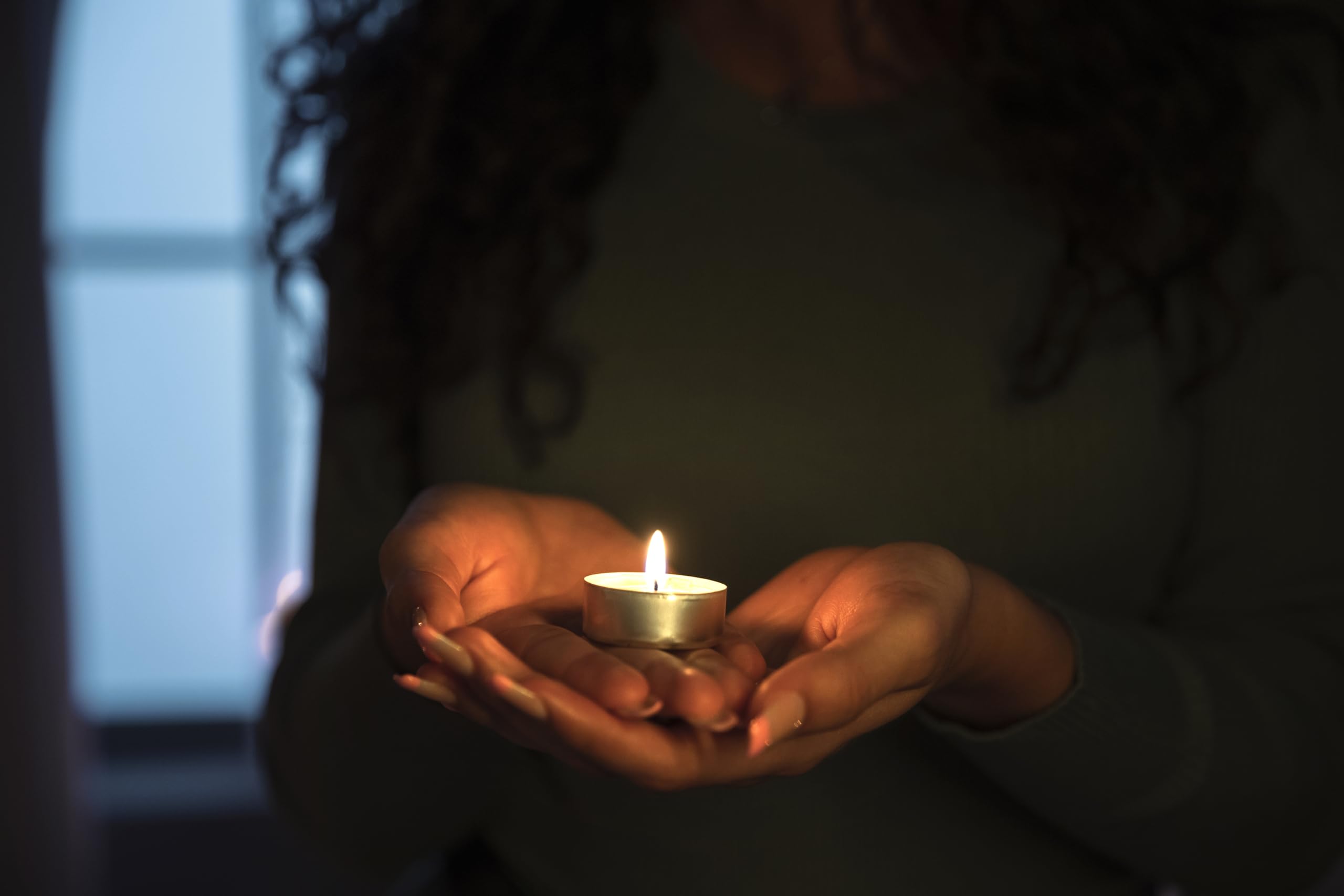 SWEEPING Tea light Candele Bianche - Set da 200 Candele tealight Durata 3 ore di Combustione - Lumini Bianchi