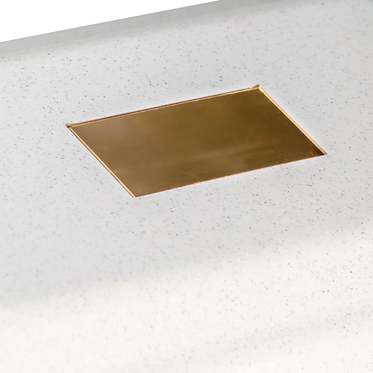 Silverlight Fortress Urn Vault in White, Single Urn Vault for One, Ground Burial Urn Vault, Holds One Adult Cremation Urn for Human Ashes, Durable Cremation Urn Vault for Cemetery Burial