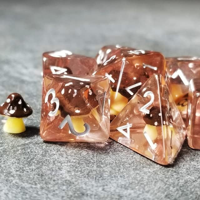 Miniatura 4 de Sage's Portal Familiars and Reagents - Juego de dados poliédricos de resina para Dungeons and Dragons RPG de mesa TTRPG (negro Magic Shrooms)