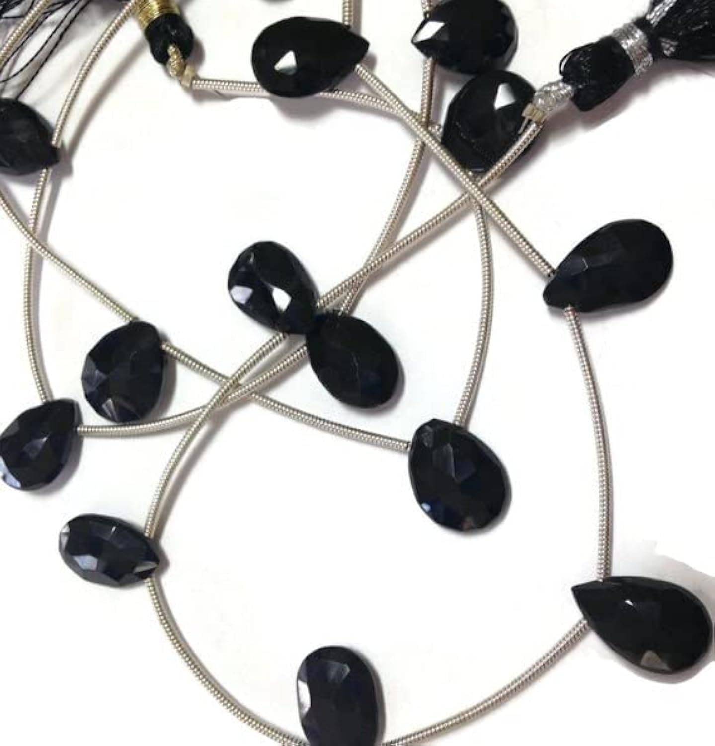 Black spinel briolettes facettées pour concevoir vos bijoux de soirée