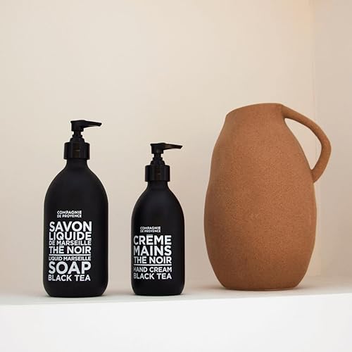 Miniatura 4 de Compagnie de Provence Luxury Hand Cream - Té negro - Botella de vidrio con bomba de 10 onzas líquidas