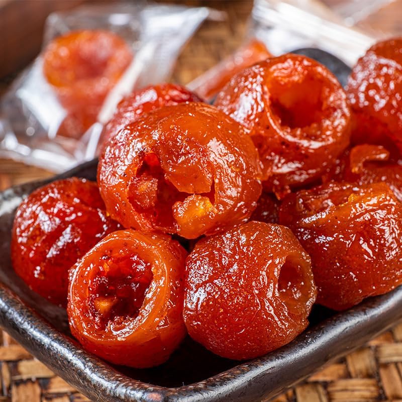 常温便】サンザシスティック／万里果山査条200g｜お菓子類／零食类｜アジア（中華）食材専門通販｜アジアンストア／Asian Store 酸甜无核山楂 サンザシ 山楂蜜饯 山楂果 糖葫芦 砂糖漬け 新鮮で核なし サンザシまるごと お菓子 おやつ 健康食品 即食空心无核山