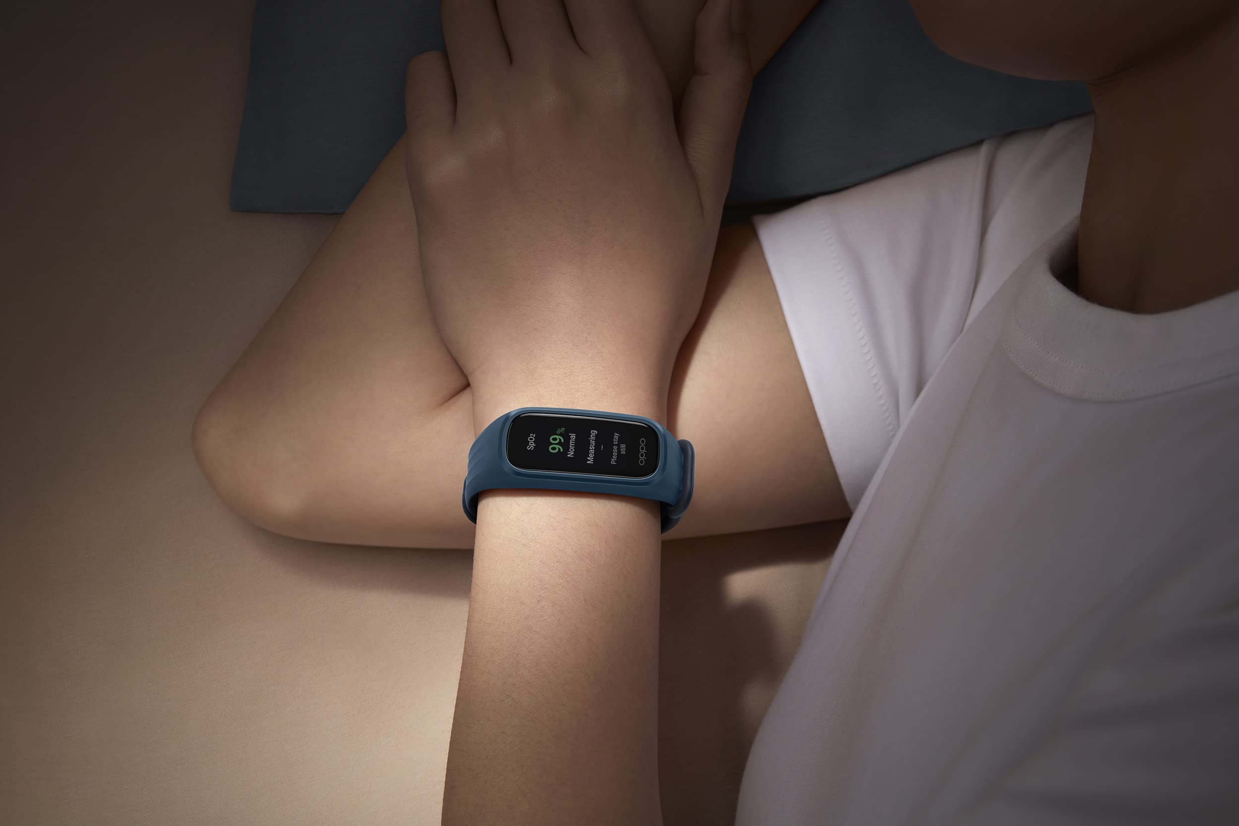Das Oppo Band 2 präsentiert sich mit deutlich größerem AMOLED-Display und NFC für umgerechnet 35 Euro - News Das Oppo Band 2 präsentiert sich mit deutlich größerem AMOLED-Display und NFC für umgerechnet 35 Euro - News