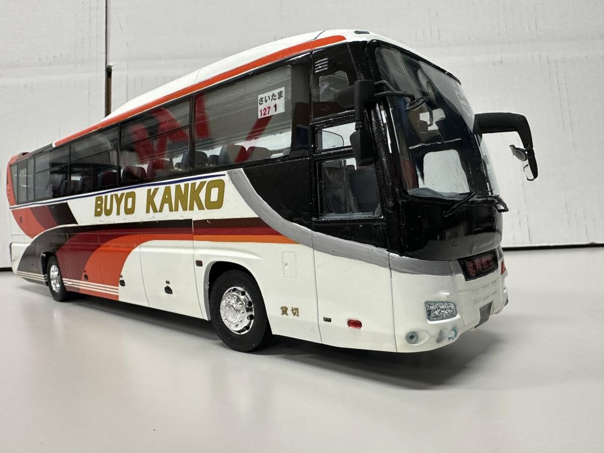 Amazon.co.jp: フジミ 1/32 いすゞ ガーラ スーパーハイデッカー