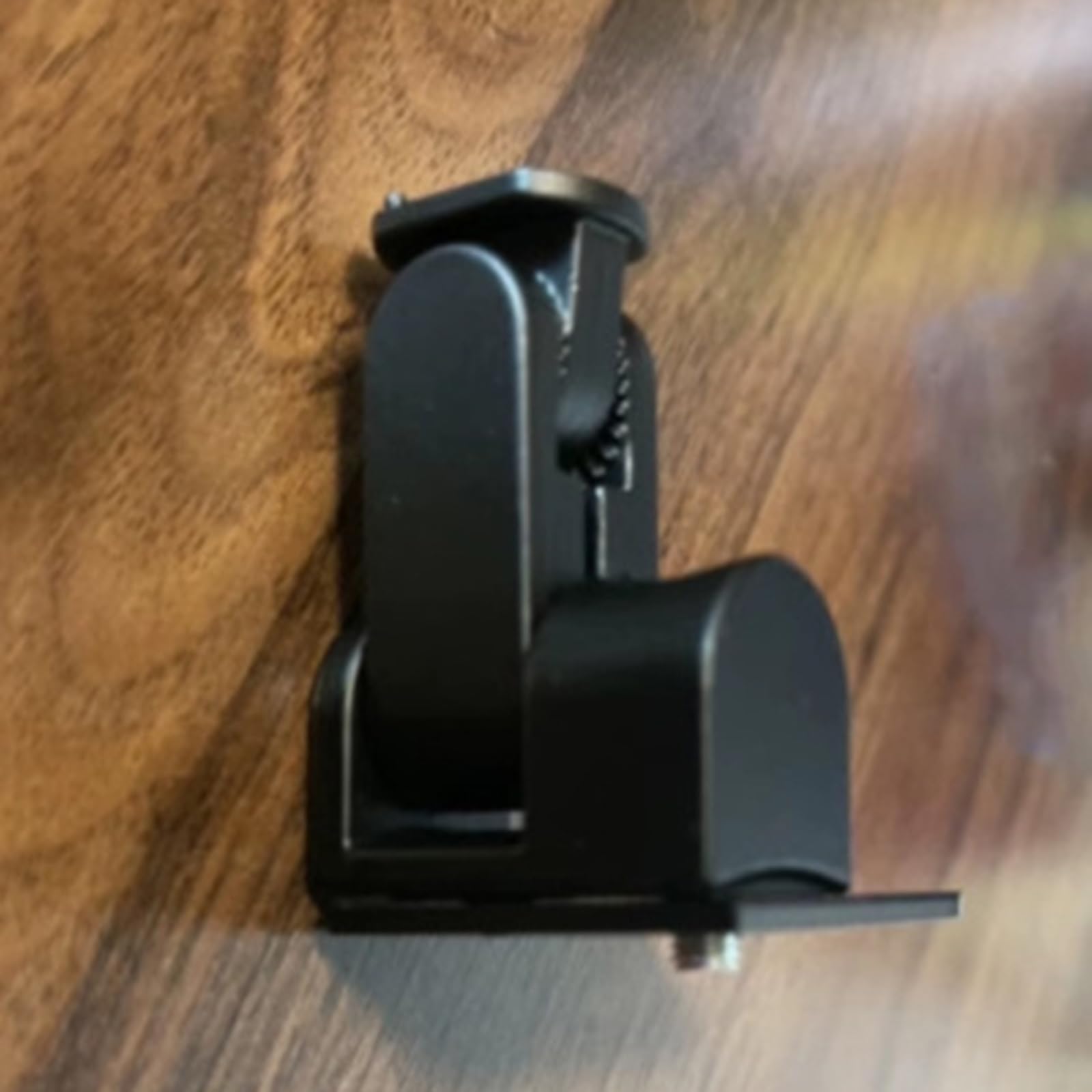 Supporto da parete e soffitto per altoparlanti Samsung Q950A/9500S/950T/990B/Q90R Echo Sound, inclinabile e girevole, regolabile, staffa di montaggio per altoparlante posteriore, nero (2 set)