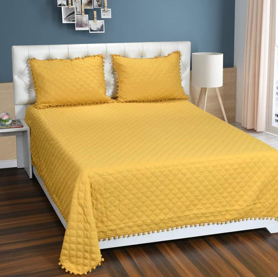 BREVARD Luxury & Premium Glace Cotton Self Printed Bed Cover Bublle Lace Frill Border - 2 Pillow Covers All Season Ultrasonic Lightweight Bedspread (Queen Size - 90x100 Inches, Mustard)