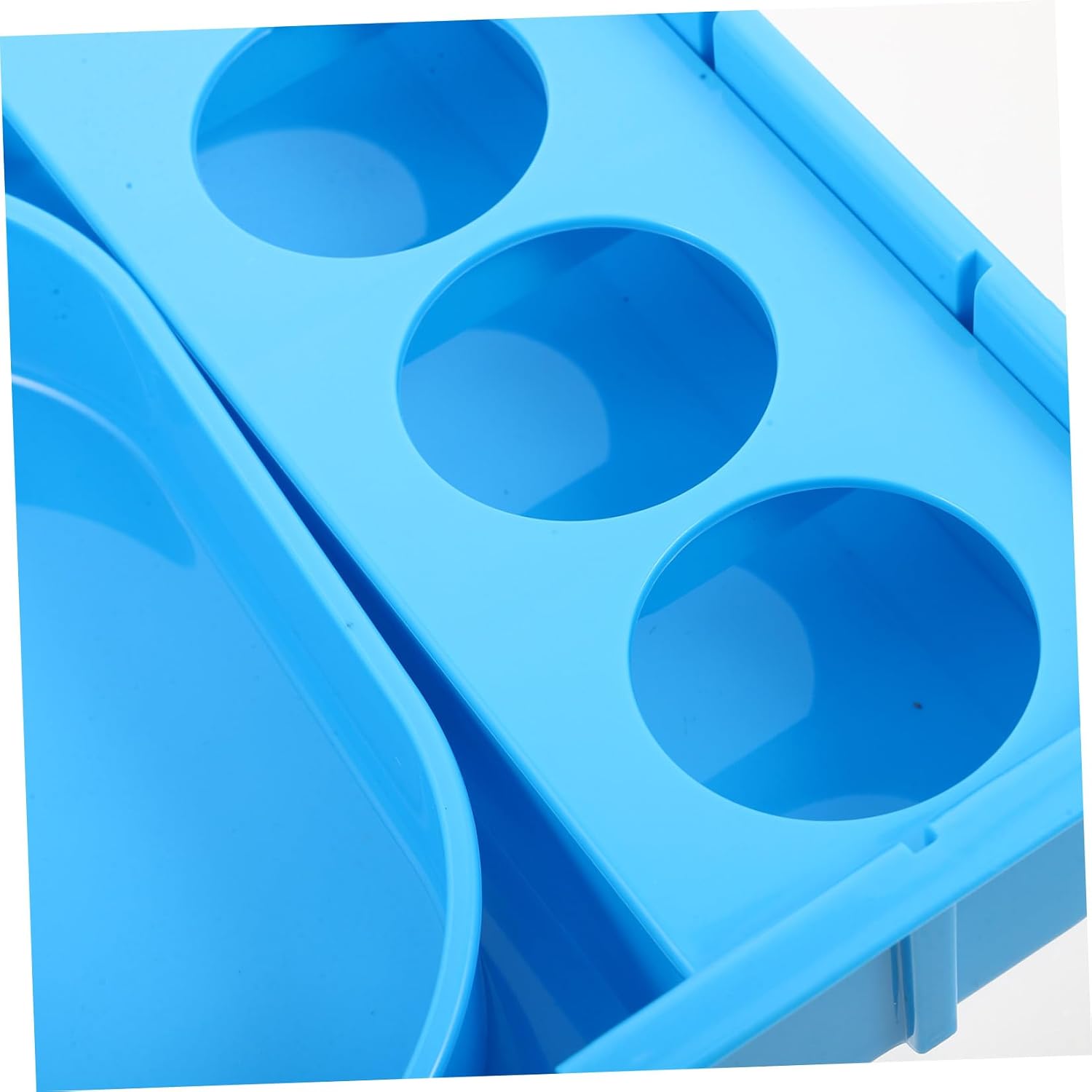 Hospital Medication Dispensing Tray Blue Plastic Pill Dispenser with Integrated Segmented Compartments for Safe Transportation and Prevents Mispicks, for Clinic and Bedside