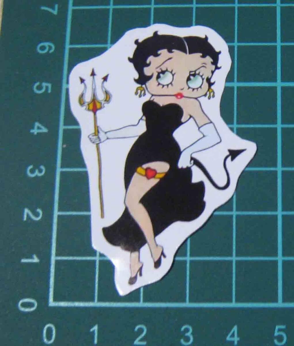 Amazon.co.jp: ベティちゃん 悪魔 ステッカー : おもちゃ