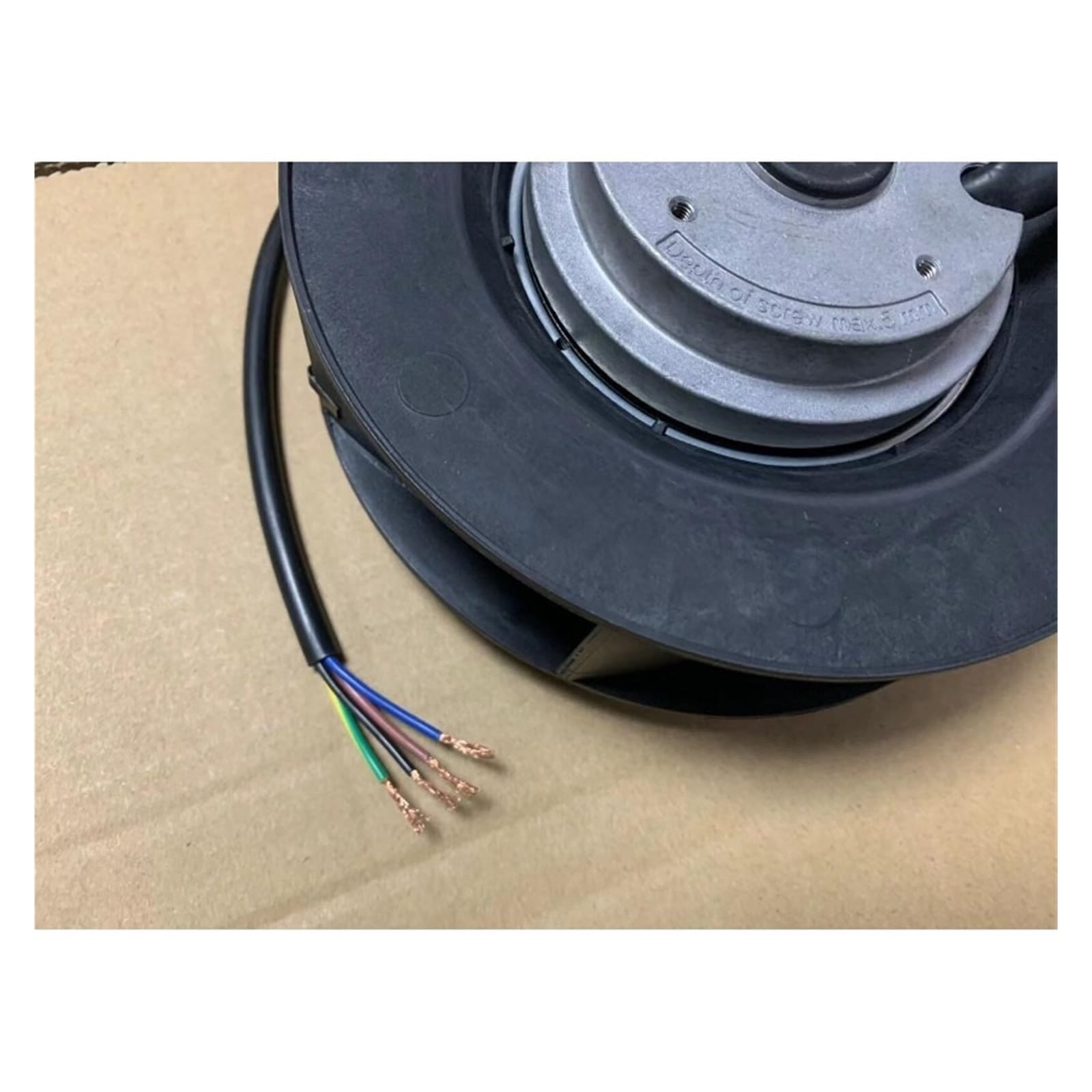 LZIKKGKI R2S175-AA07-37 R2E175-AR72-10 R2E175-AB56-01 R2E175-AB56-56 R2S175-AA07-35 Fan(R2E175-AR72-10)