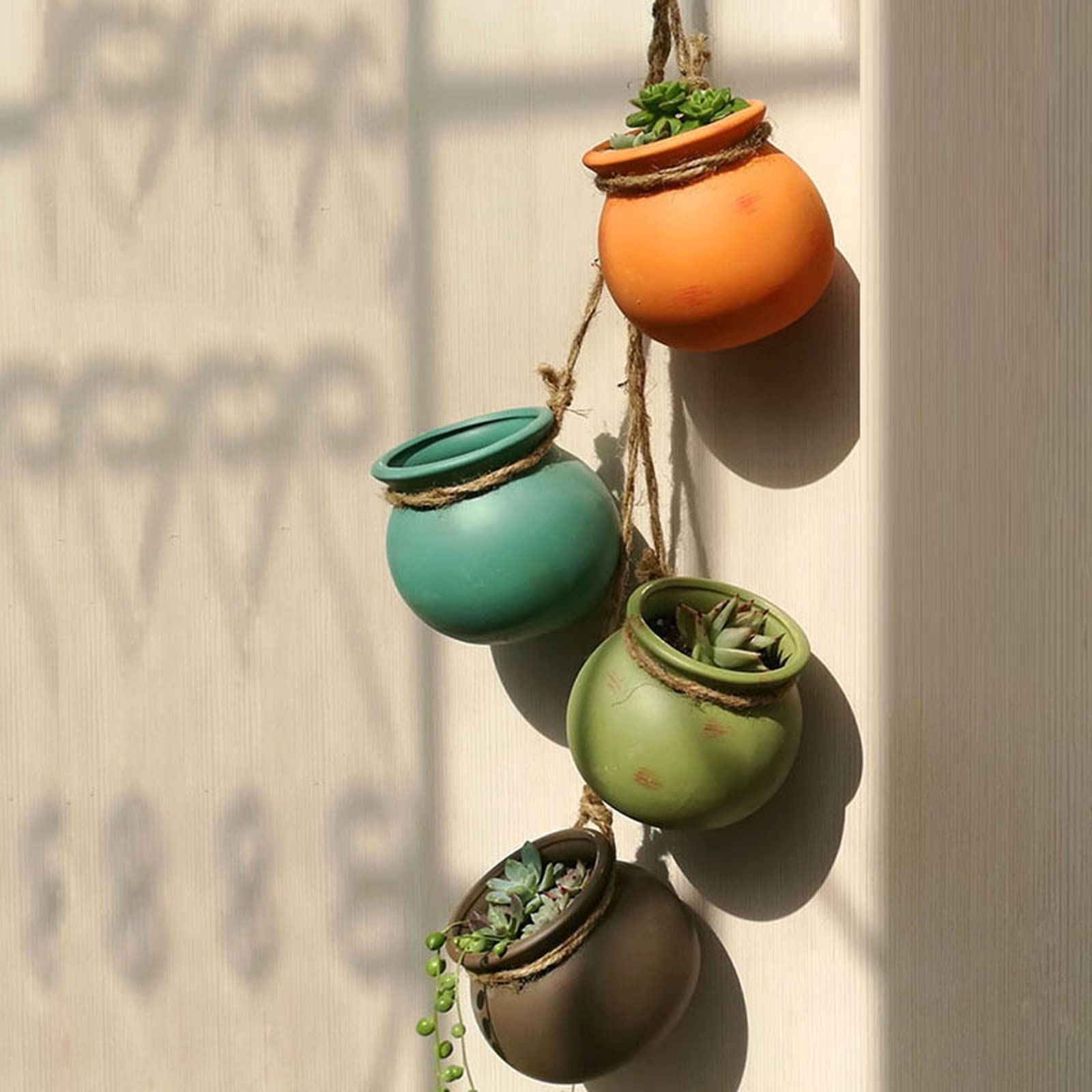 Wisząca doniczka na rośliny, wisząca doniczka ogrodowa z 4 doniczkami, na ścianę, ceramiczna, wisząca doniczka na kwiaty, do sukulentów, sztucznych roślin, dekoracja ogrodu, ganku