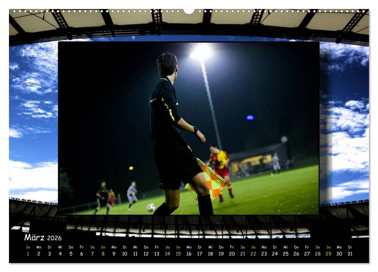 Fußball regiert die Welt (hochwertiger Premium Wandkalender 2026 DIN A2 quer), Kunstdruck in Hochglanz: Impressionen rund um den grünen Rasen (CALVENDO Sport)