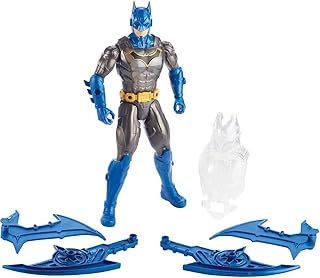 Batman - Batman in Tenuta da Combattimento Action Figure con Luci e Suoni, 11 Punti di Snodo e Ali, Giocattolo per Bambini 4 + anni, GGV15