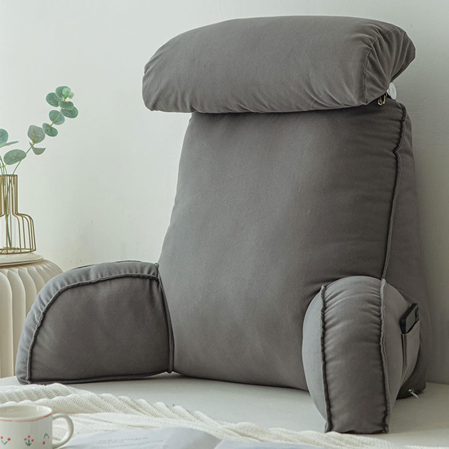 Oreiller de lecture ergonomique pour soulager le mal de dos au lit