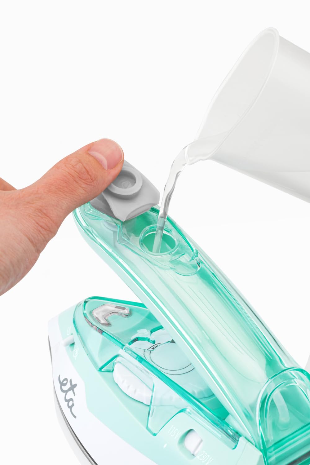 ETA Ferro da stiro a vapore da viaggio Sophia I 1 100 W I colpo di vapore 50 g/min I suola in ceramica I manico a clip I doppia tensione I leggero 710 g e compatto I turchese