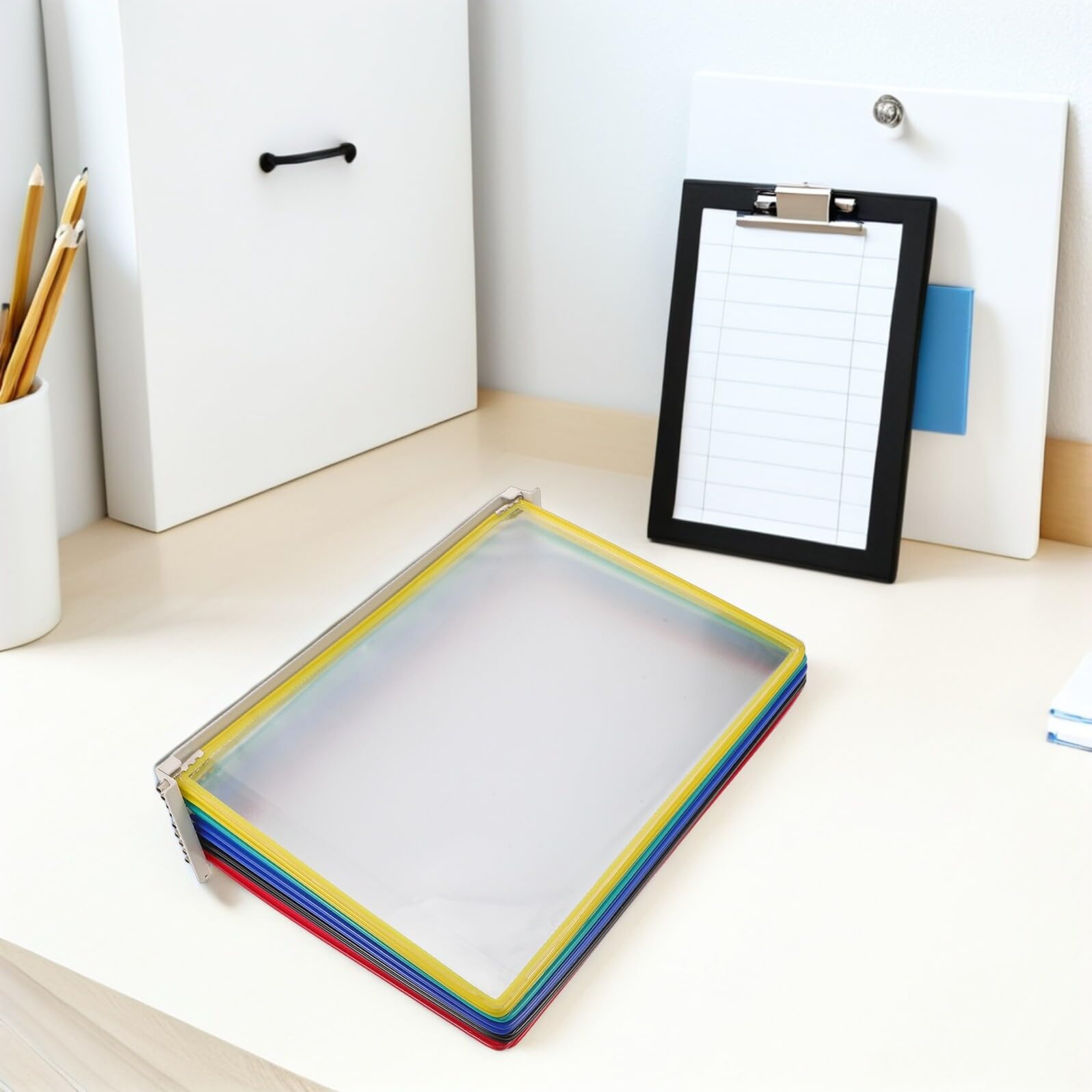 Porta Documenti Magnetico da Parete A4, 10 Tasche in Pvc | Spazio per Fino a Dieci Fogli, Uso in Ufficio Domestico e Riunioni, Struttura Magnetica Ferro