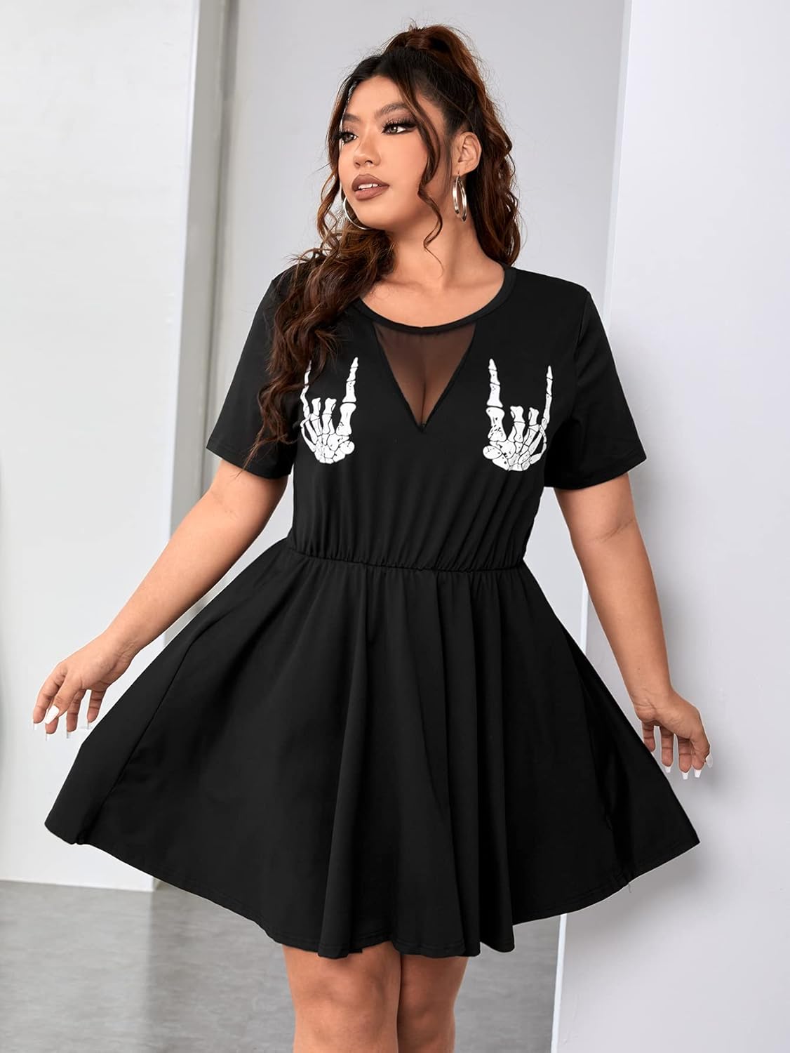 WDIRARA Women's Plus Size Contrast Mesh Cute Dress Skull Print A Line Dress Skeleton Hand Print Dresses