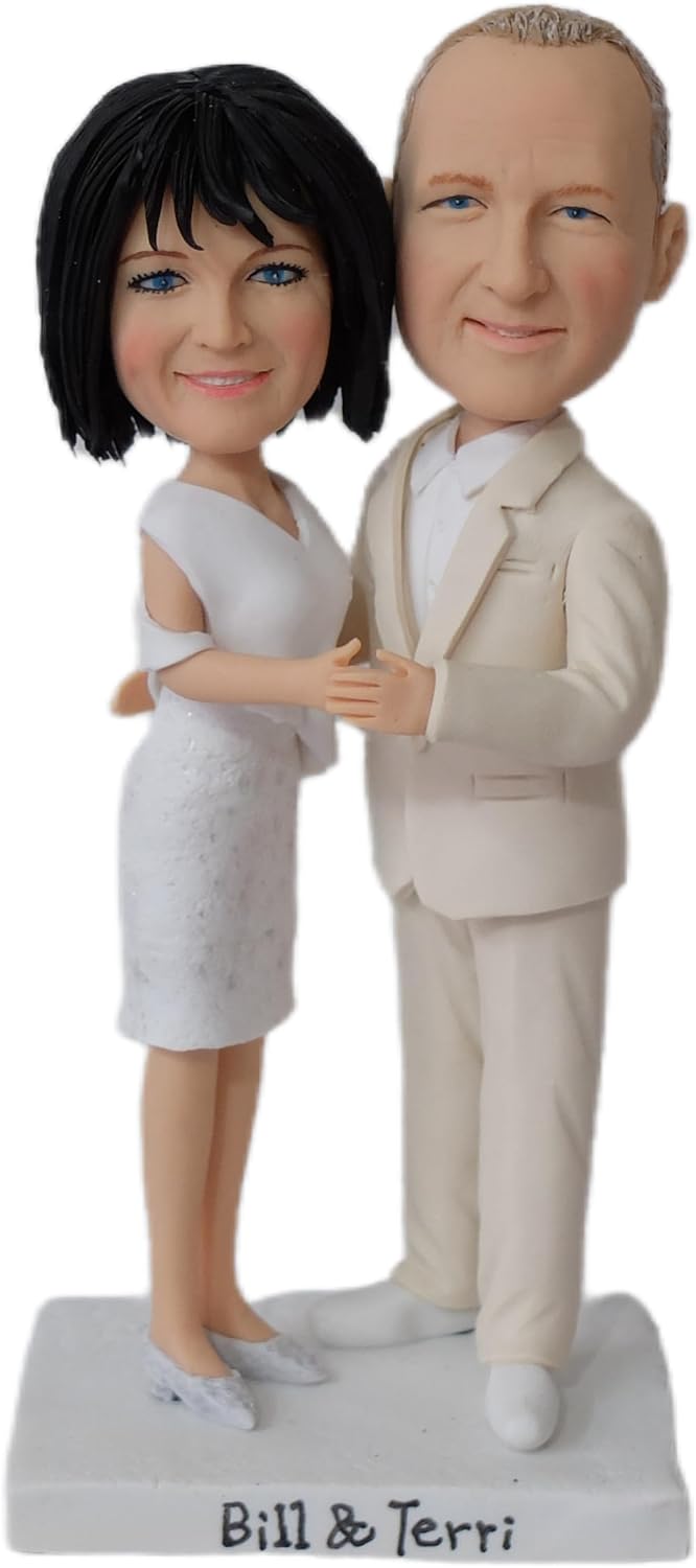 Custom Bobblehead figurine, Groom and Bride Fully Customizable With Polymer Clay Wedding Cake Topper,Wedding Couple dolls,Personalized Sculpture,Holiday Gifts, Wedding Anniversary Bobblehead