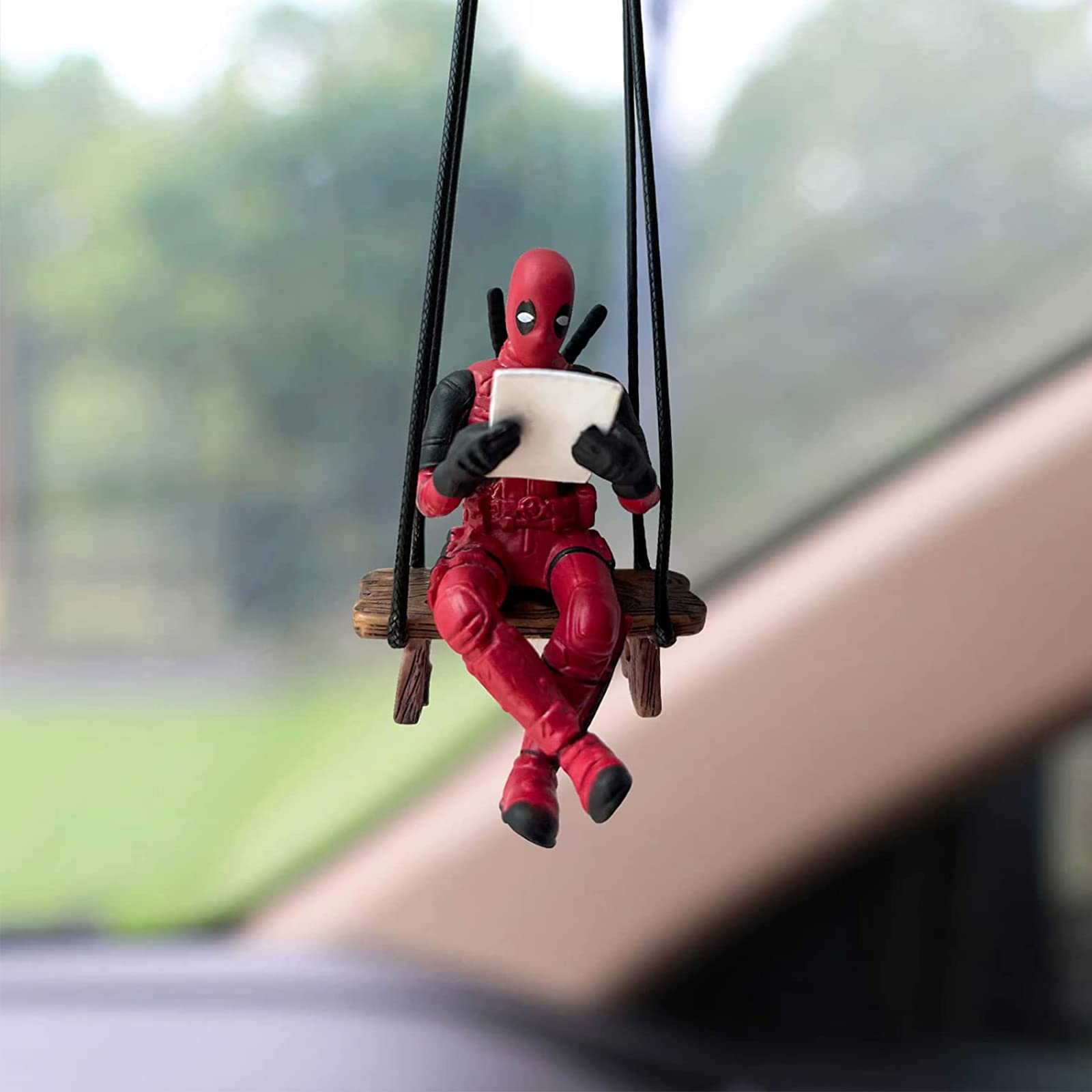 Ozdoba Wisiorek Samochodowy, Śliczne Ozdoby Deadpool Deadpool Wisiorek Ornament Oscylacyjny Deadpool Car Decor Charm Pendant Lusterko Samochodowe Dekoracje, SY-SSGJ-1