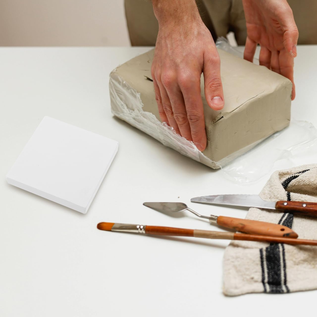 GRADENEVE Pottery Wheel Bat Gypsum Drying Board for Clay Sculpting Small Plaster Bat for Pottery Making Smooth Surface Art Drying Board for Classes 3.93 X 3.93 X 0.62 in