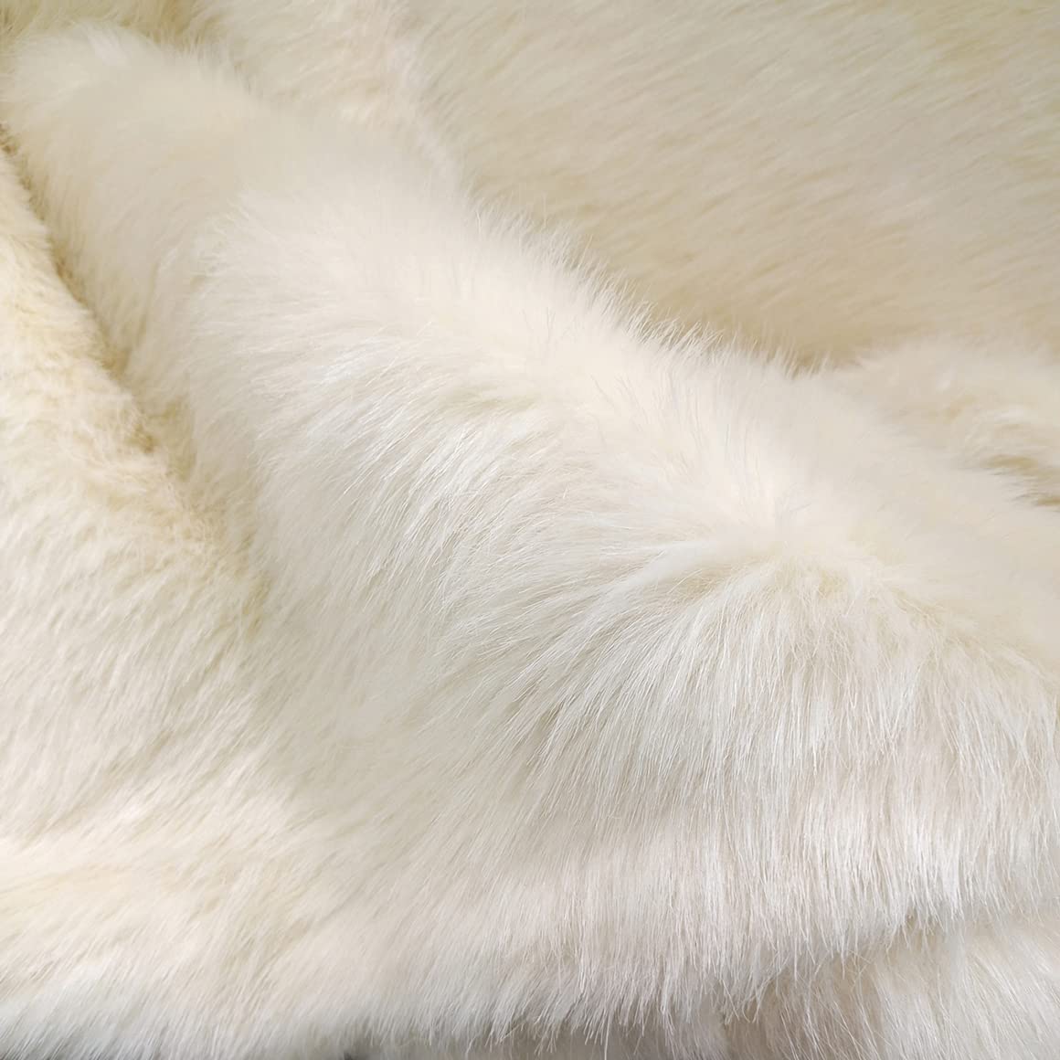 Amazon.com: Soft Artificial Plush Fox Fur Fabric 180 X 10cm Deluxe 
