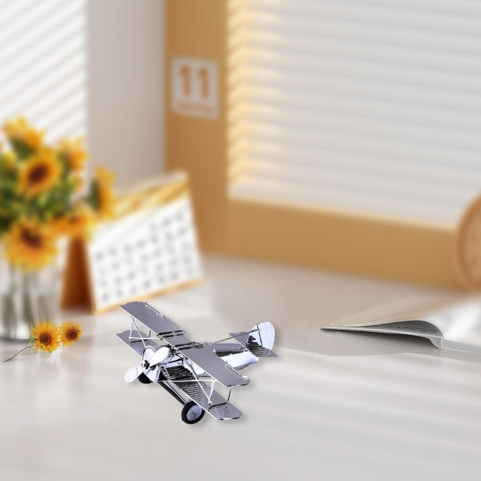 Amazon | Oshhni 金属製飛行機模型 鉄製飛行機複葉機 手工芸品