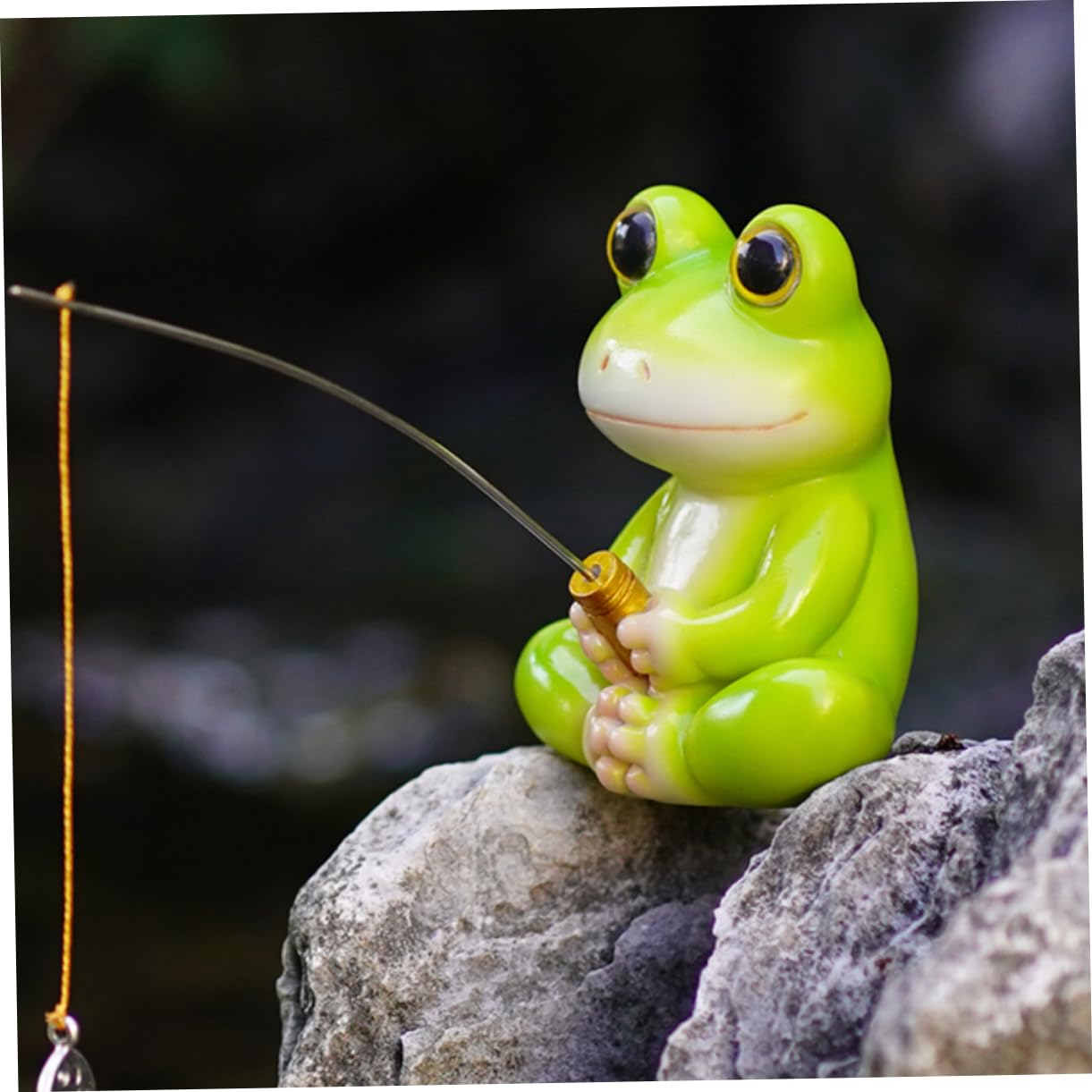 PRETYZOOM 2 Piezas Estatua De Pesca De Rana Decoraciones para Peceras Pequeñas Ornamento del Acuario Mini Figuritas De Ranas Juguetes De Pescado para Niños Mini Ranas Resina Green
