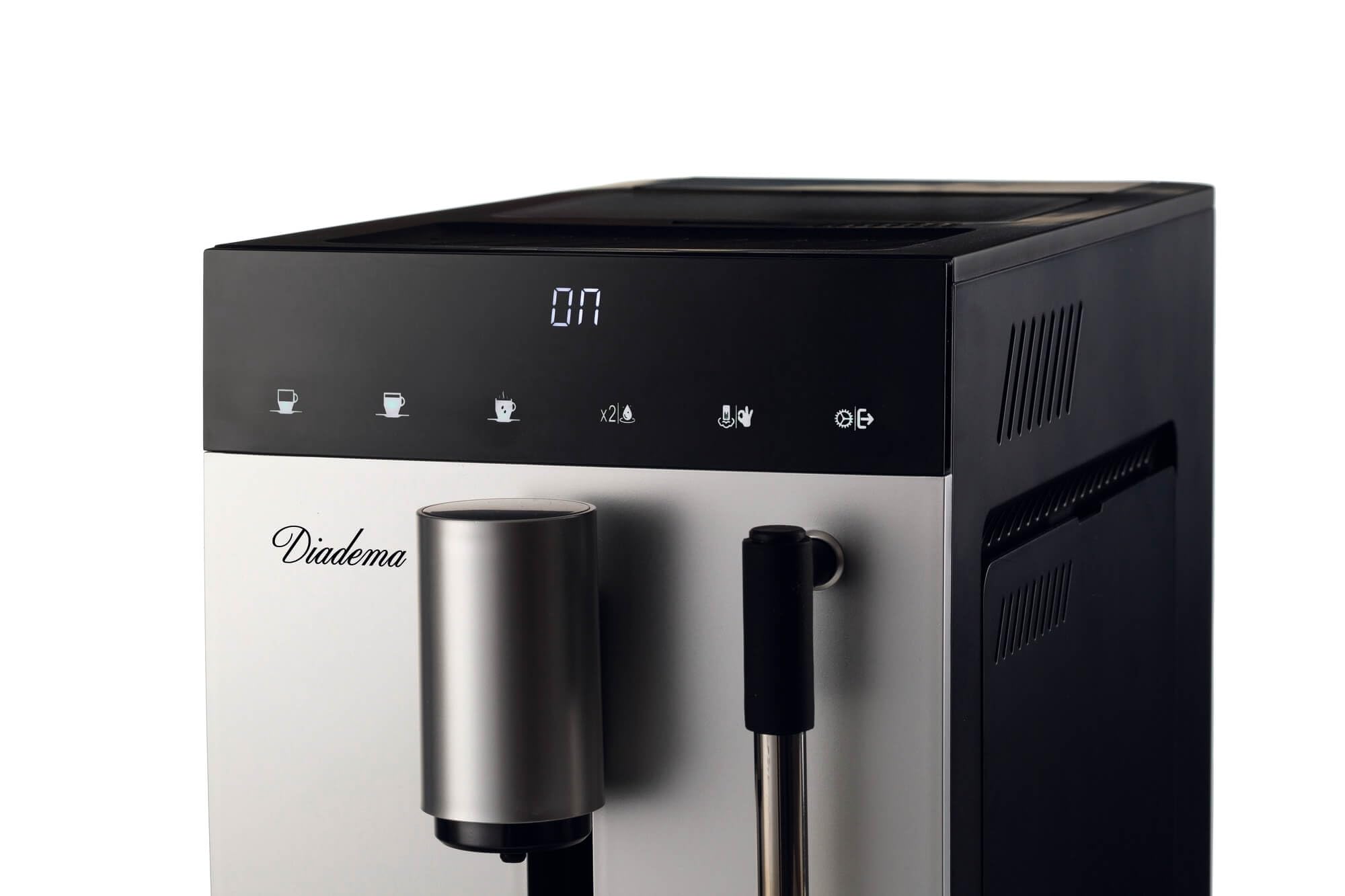 Ariete 1452 Diadema, Macchina da caffè automatica, 1350W, 19 bar di pressione, Per caffè, americano e acqua calda, Dispositivo Cappuccino, Display LED, Erogatore Regolabile, Silver