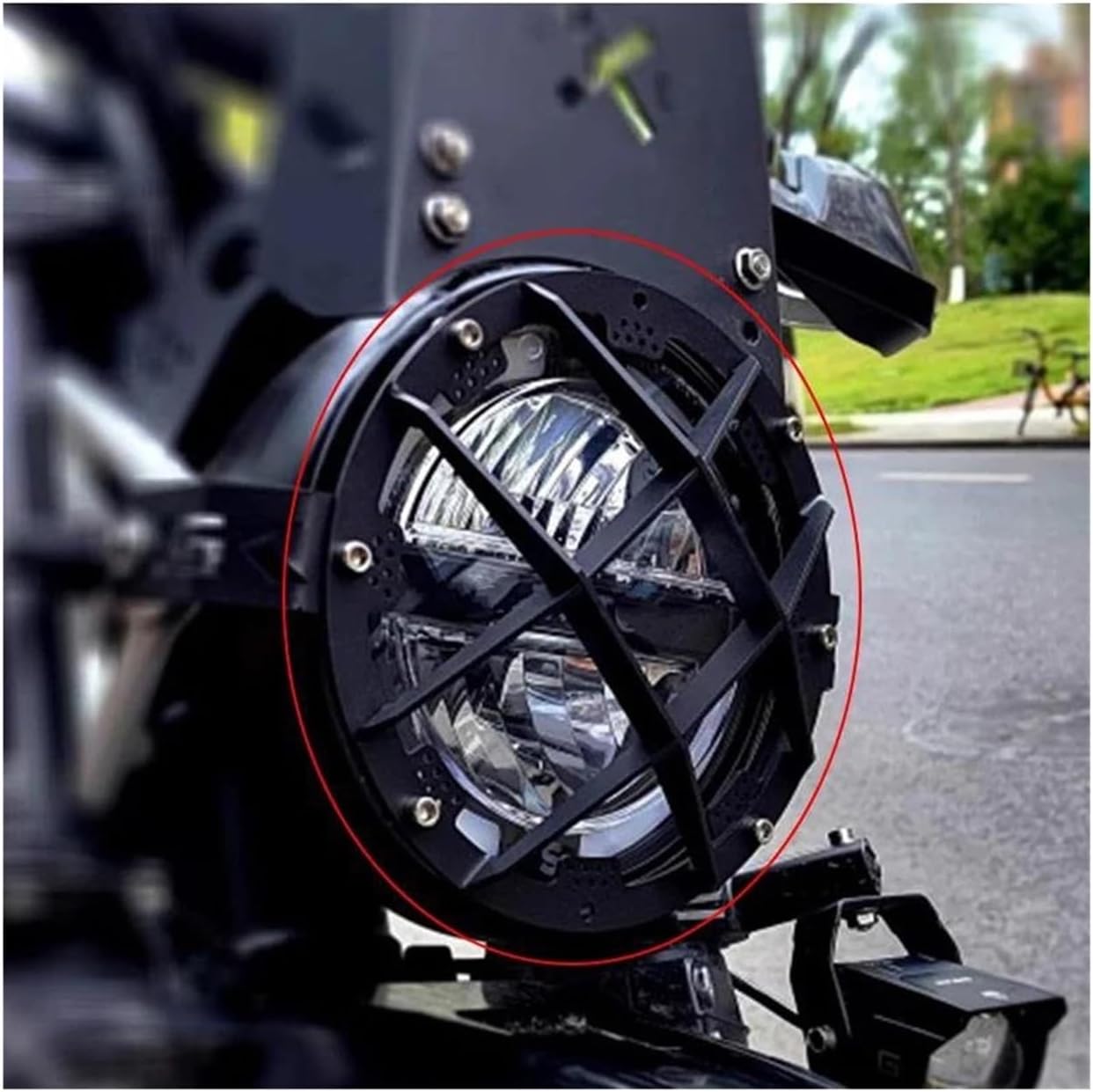 Headlight Protector Grille for Crossfire 500 500X Motorcycle Accessories Headlamp Headlight Guard Protector Grill Cover Headlamp lampshade Headlamp Grill Guard(Black-1)