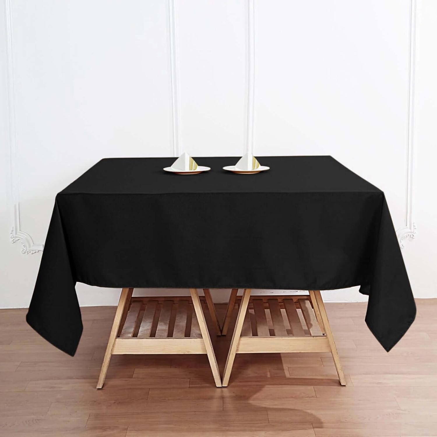 Efavormart 70" Black 200 GSM Seamless Premium Polyester Square Tablecloth