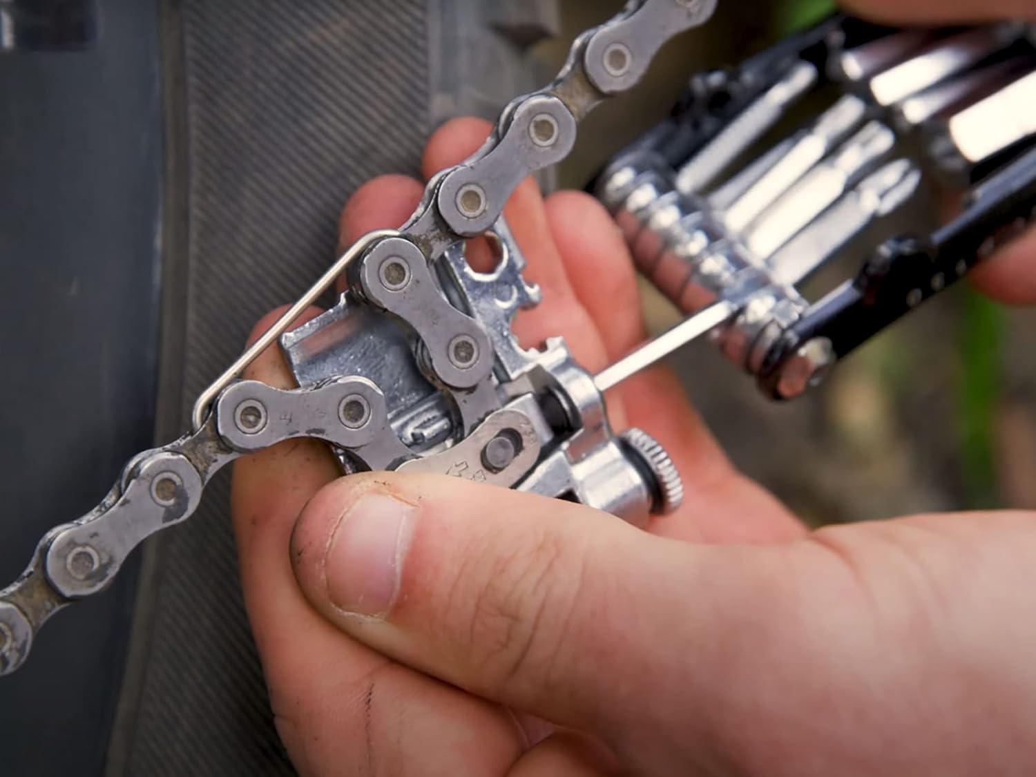 Topeak Mini PT30 Multi-Tool : Sports & Outdoors