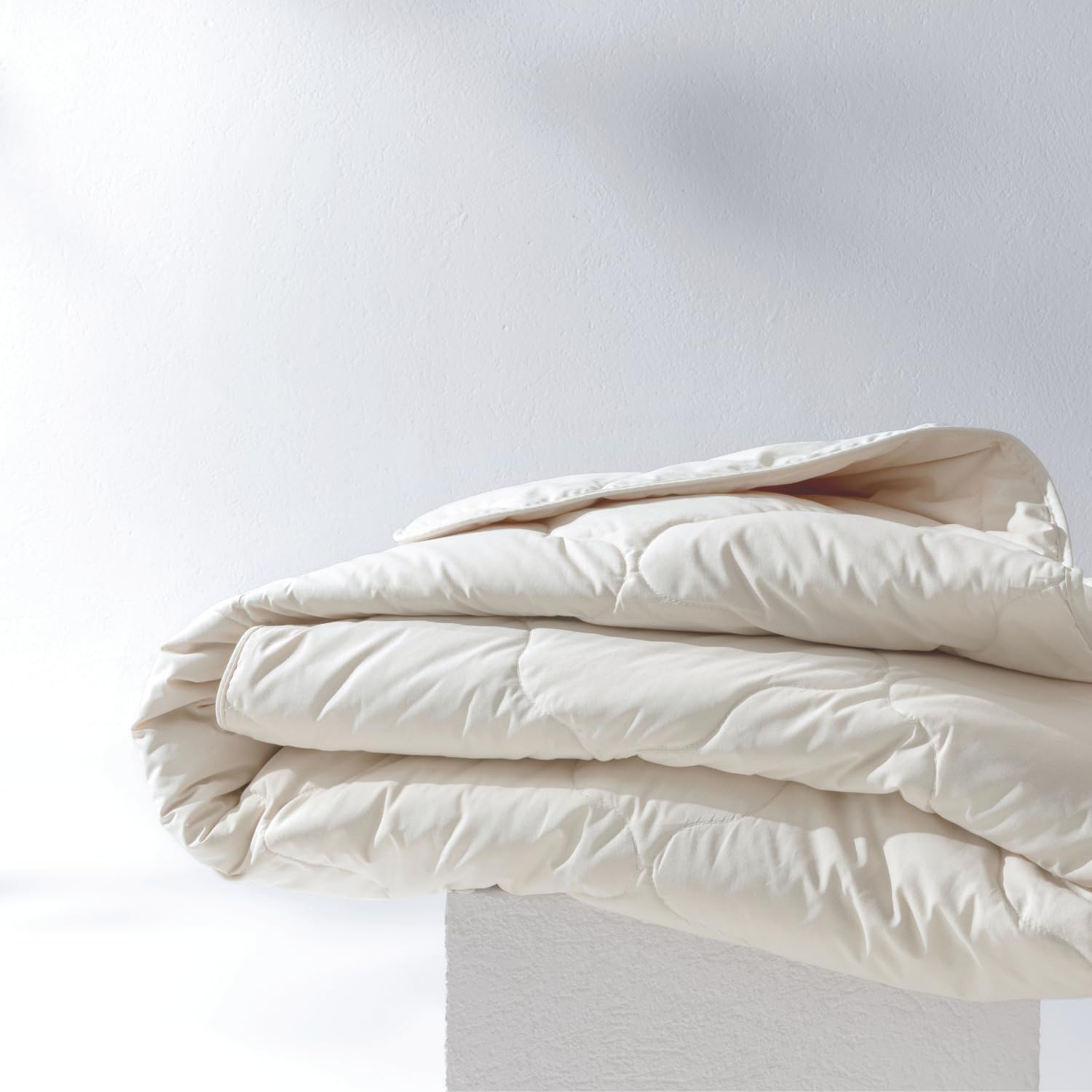 Yatas Bedding Wool Comforter, 100% Wool Filling, Durable, Machine Washable Quilt, 100% Natural Soft Cotton Cover, Bedding Duvet Inserts & Bed Sets, Ecru (King) - 89"x102"