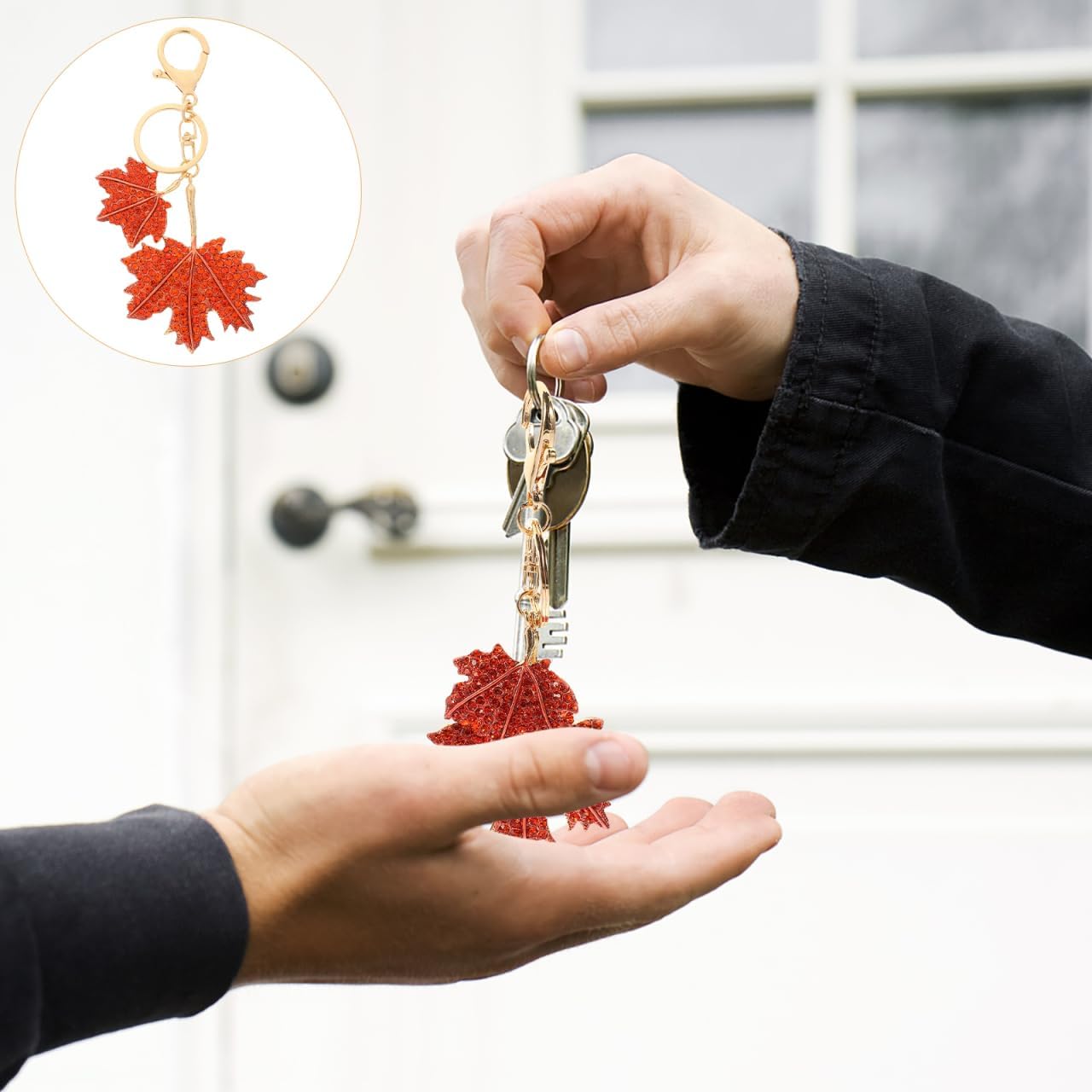 BESPORTBLE Maple Leaf Keychain Decorative Metal Key Ring Charm Lightweight Hanging Pendant for Bags and Keys Compact Durable Autumn Accessory - Image 7