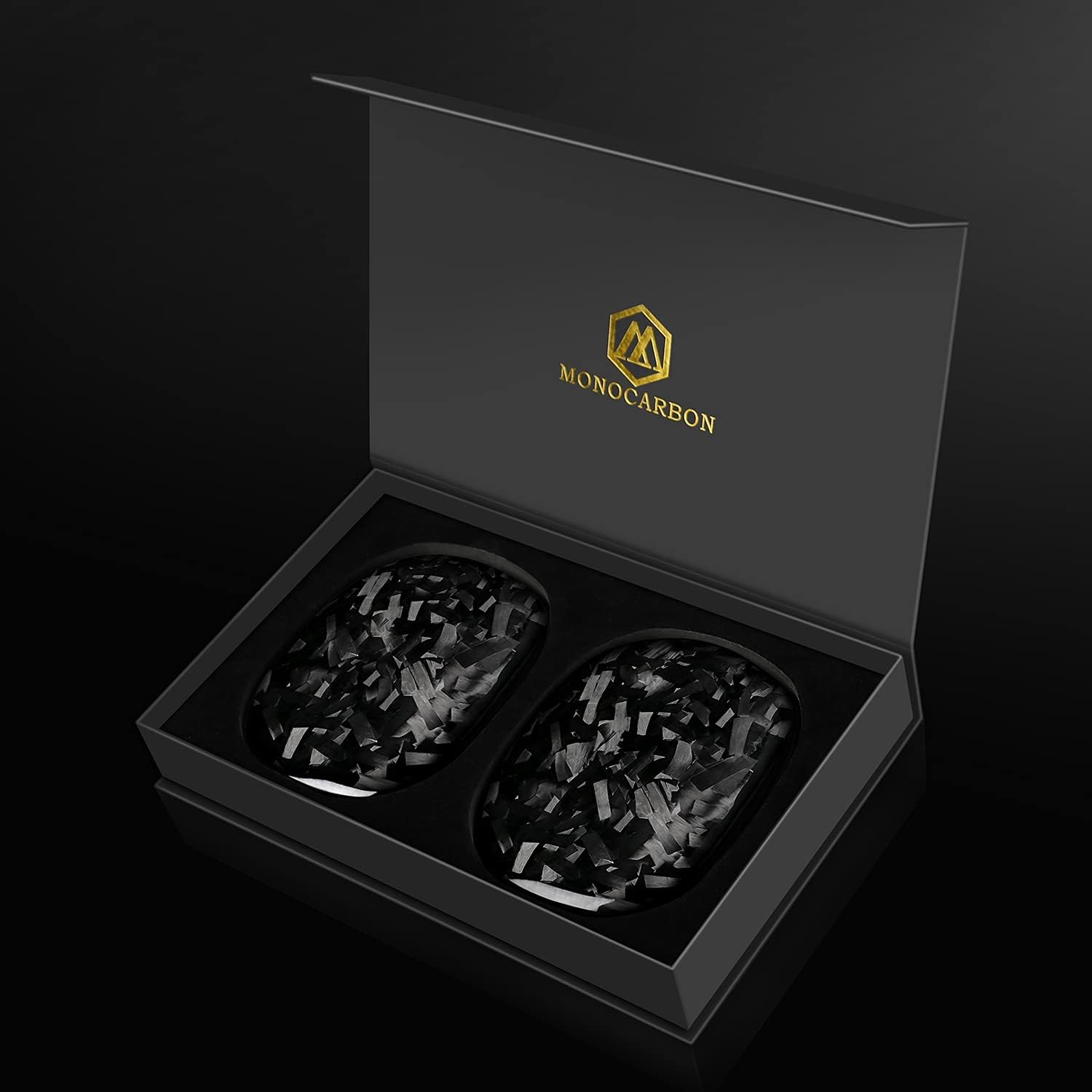 MONOCARBON Real Carbon Fiber Case for Airpods Max(2024 & 2020),Military Grade Protective Hard Cover for Apple Airpods Max Headphone from Daily Scratch,High-End Luxury Essential Accessories