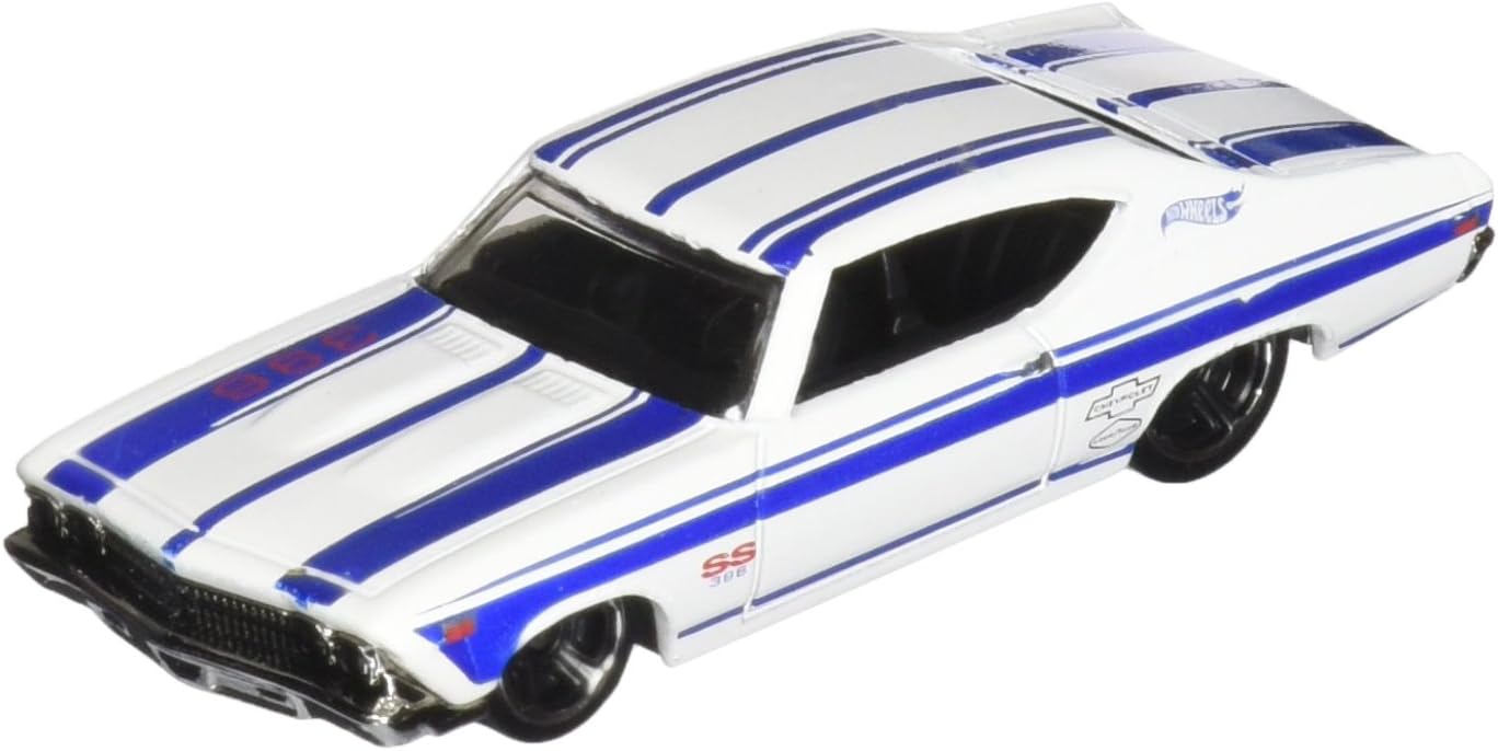 Hot Wheels 2015 HW Workshop '69 Chevelle SS 396 231/250, White