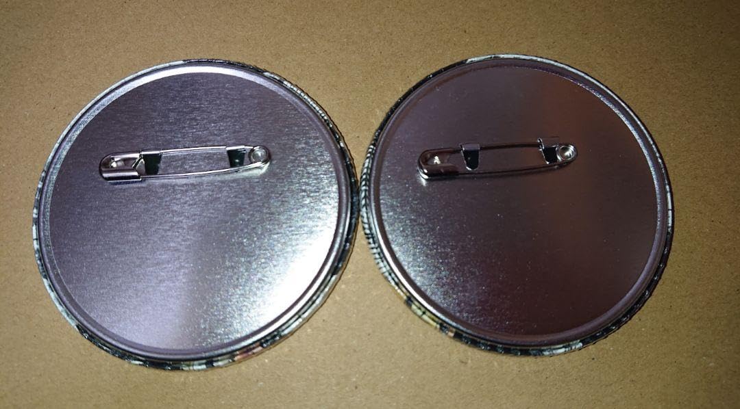 Amazon.co.jp: BLEACH 原画展缶バッジ 朽木ルキア 朽木白哉