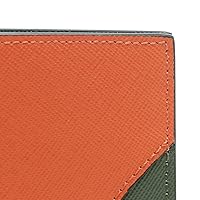 (極美品)MARNI二つ折り財布　オレンジ/カーキPFMOQ14U13 極美品)MARNI二つ折り財布 オレンジ/カーキPFMOQ14U13 - メルカリ