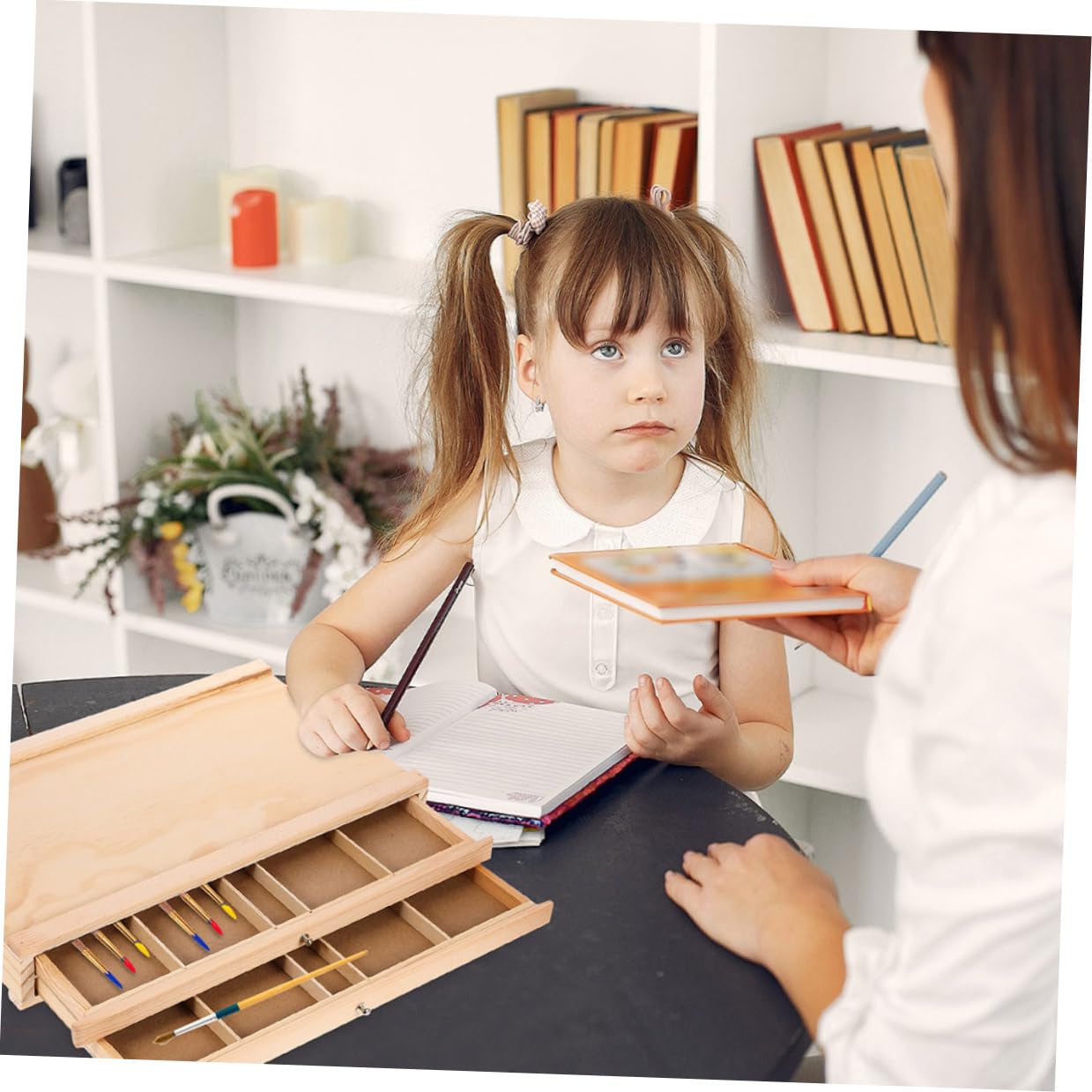 LIFKOME Boîte de Rangement Bois pour Fournitures Artistiques avec Double Portable et Pratique pour Artistes et Étudiants Organise Crayons Pinceaux et Matériel de Dessin