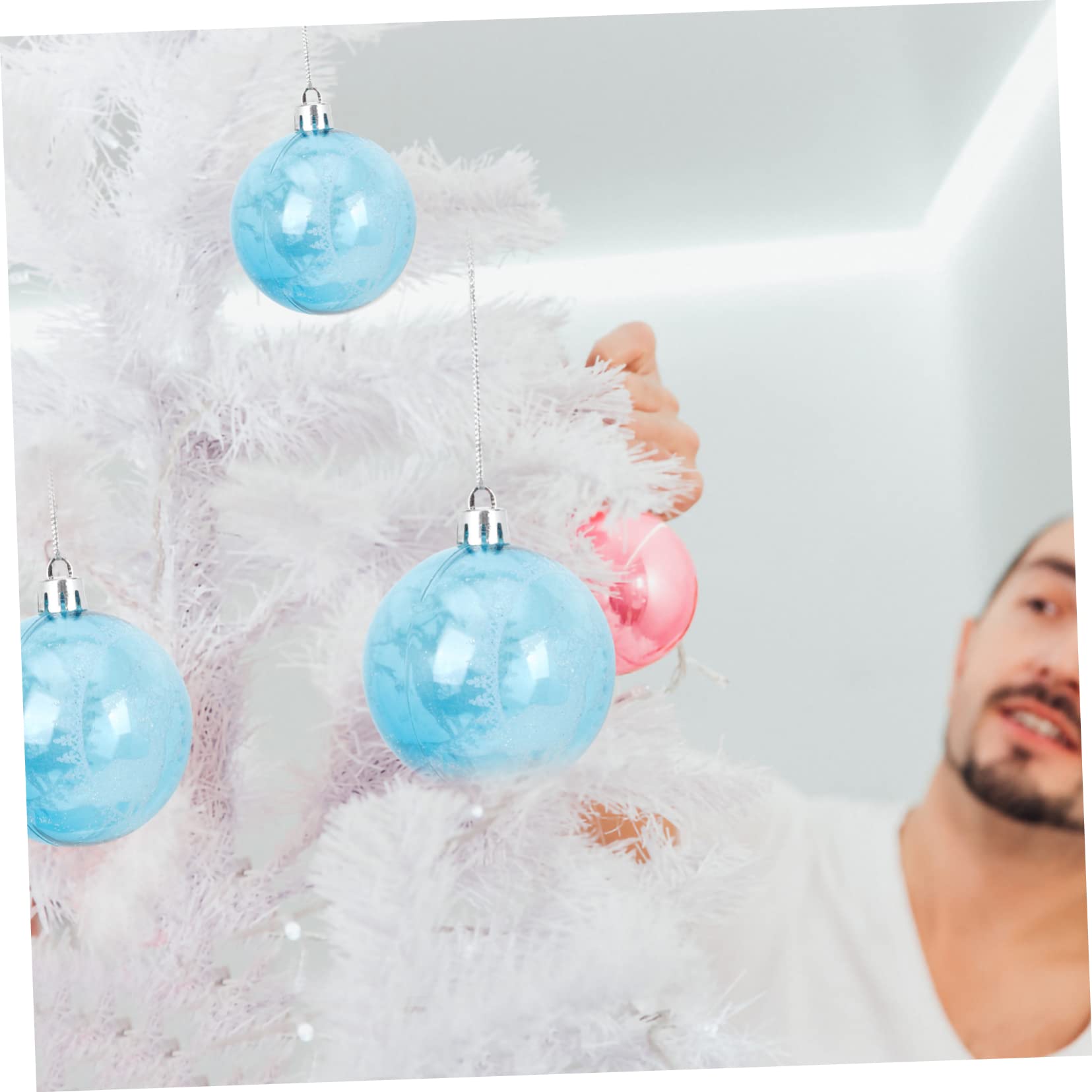 Abaodam 24piezas Bolas Colgantes Decorativas De Navidad Adornos Pintados Diseño De Renos Decoraciones Festivas para Árbol De Navidad y Celebraciones