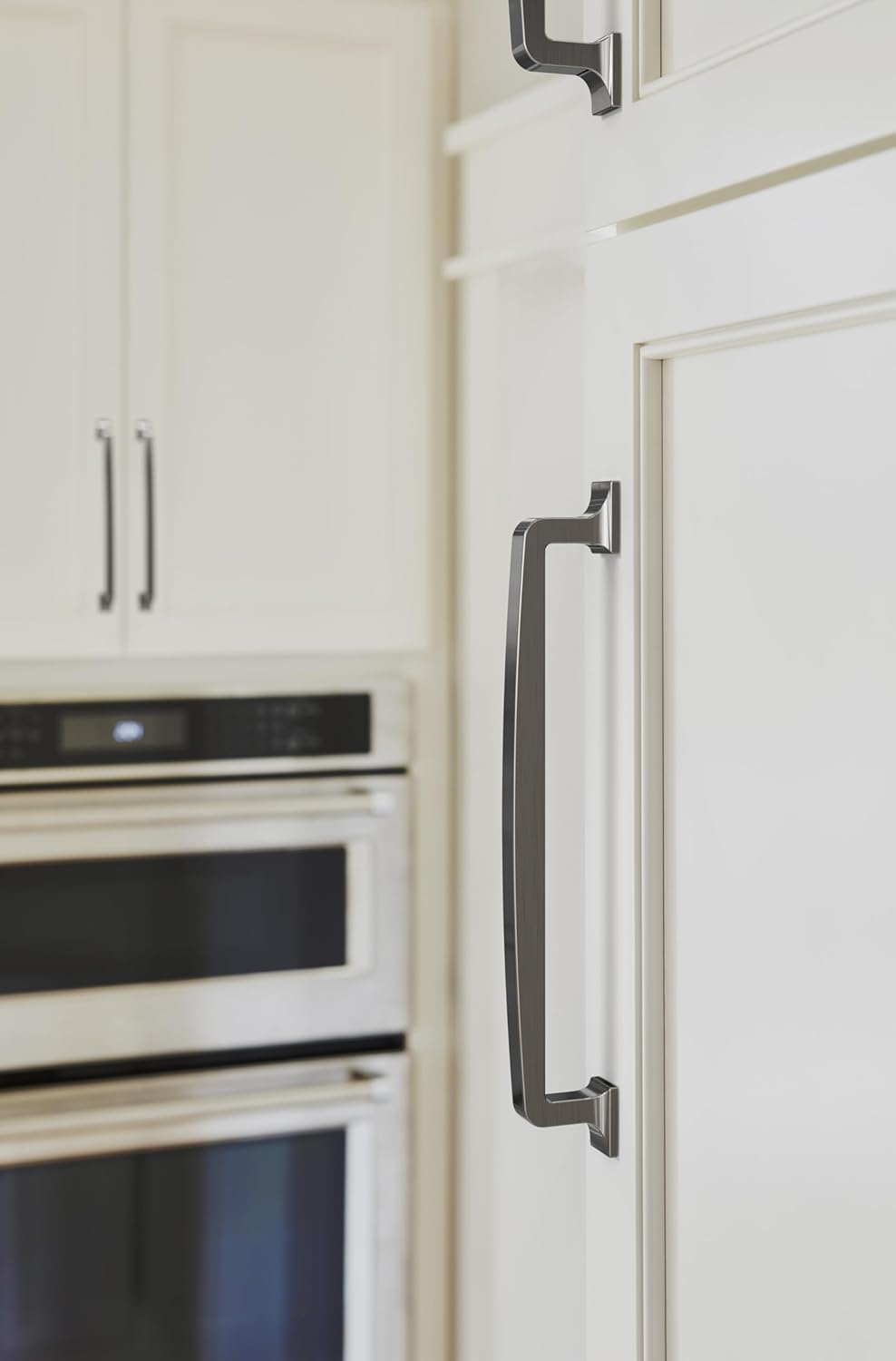 Amerock Westerly 7-9/16 inch (192mm) Center-to-Center Graphite Cabinet Pull, BP53723GPH