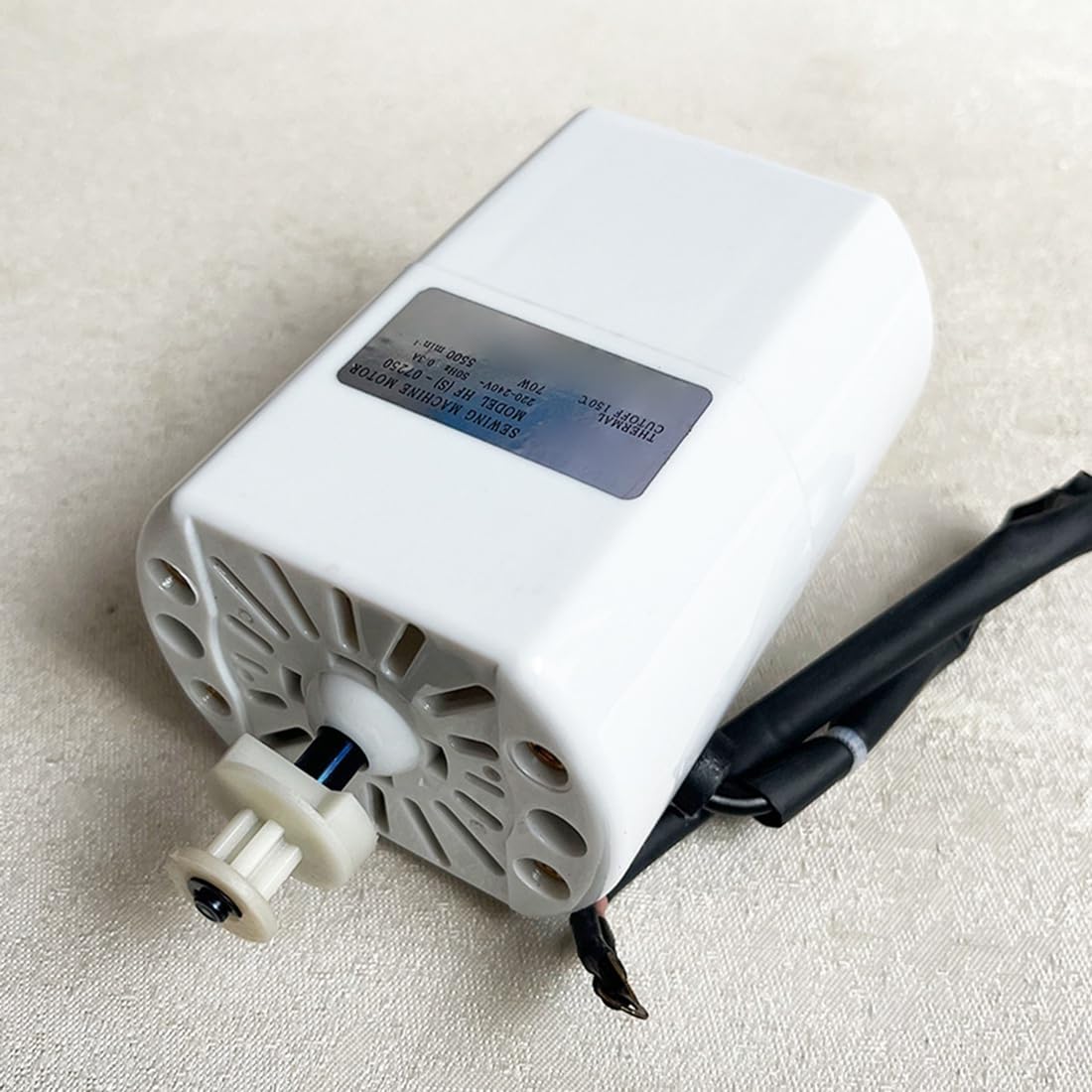 Motor de Coser con Control de Velocidad y Regulador de Alto Par